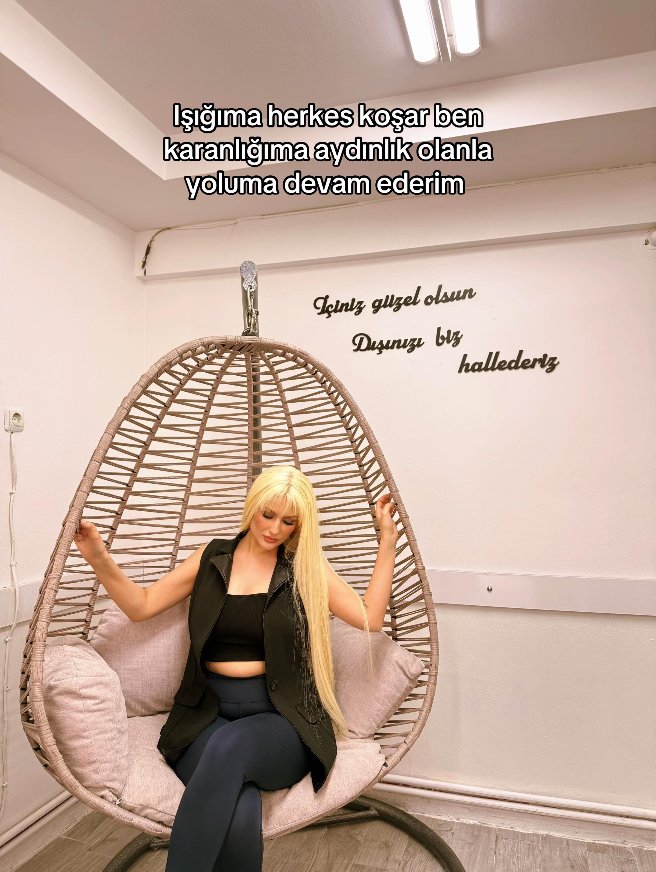 @Nur Zengin