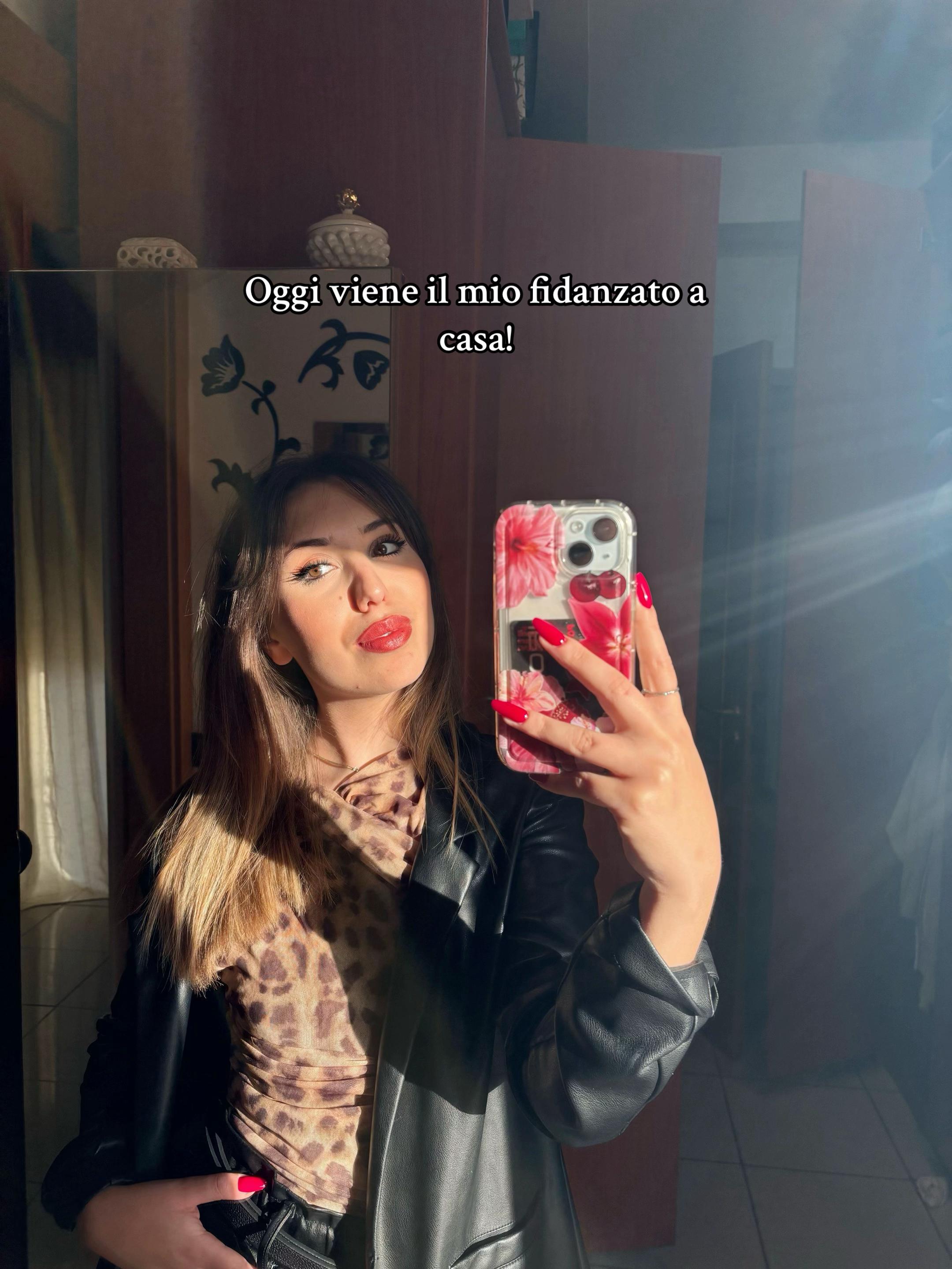 @𝒮𝒾𝓂𝑜𝓃𝒶