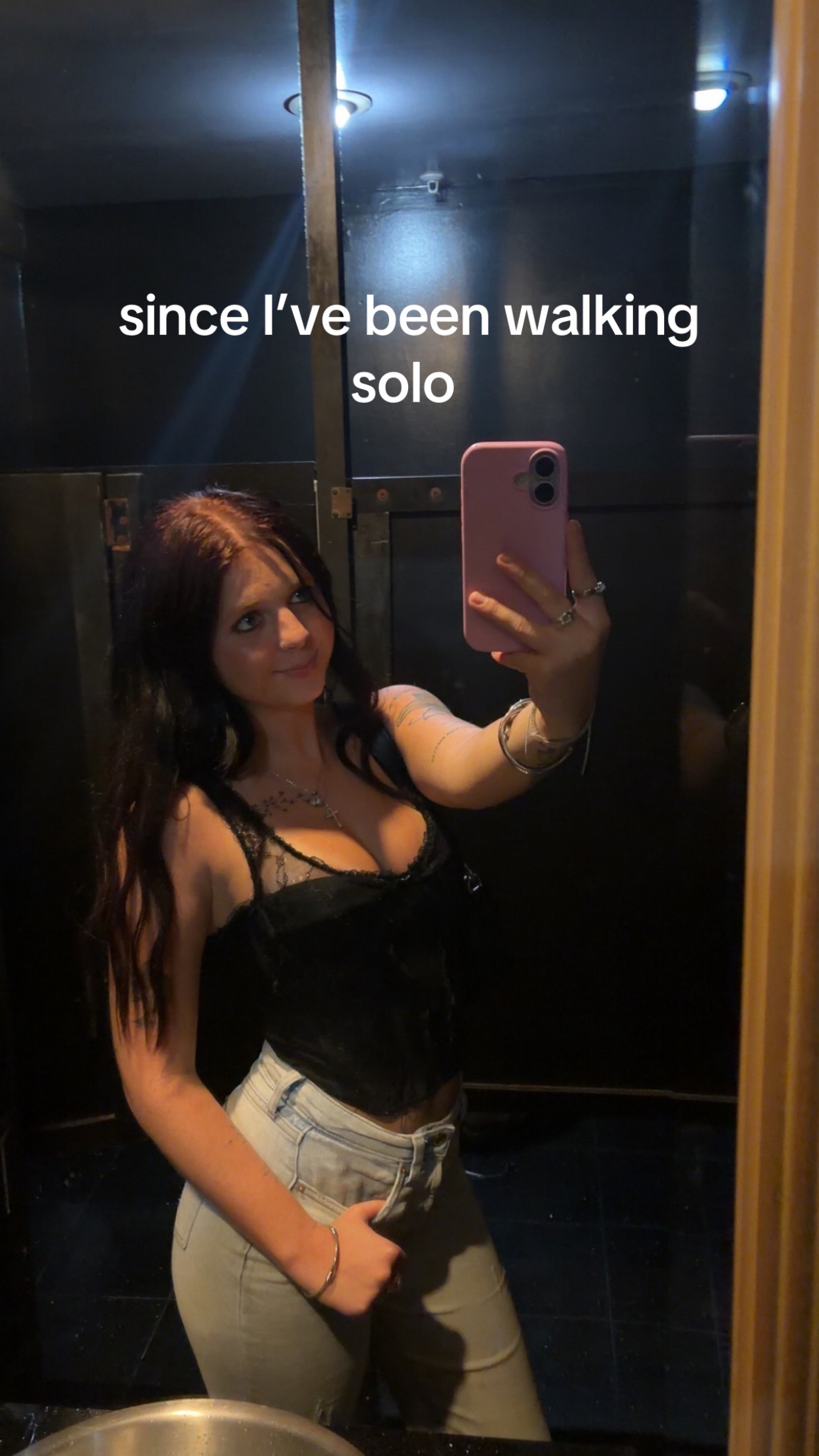 @alexsarobertson