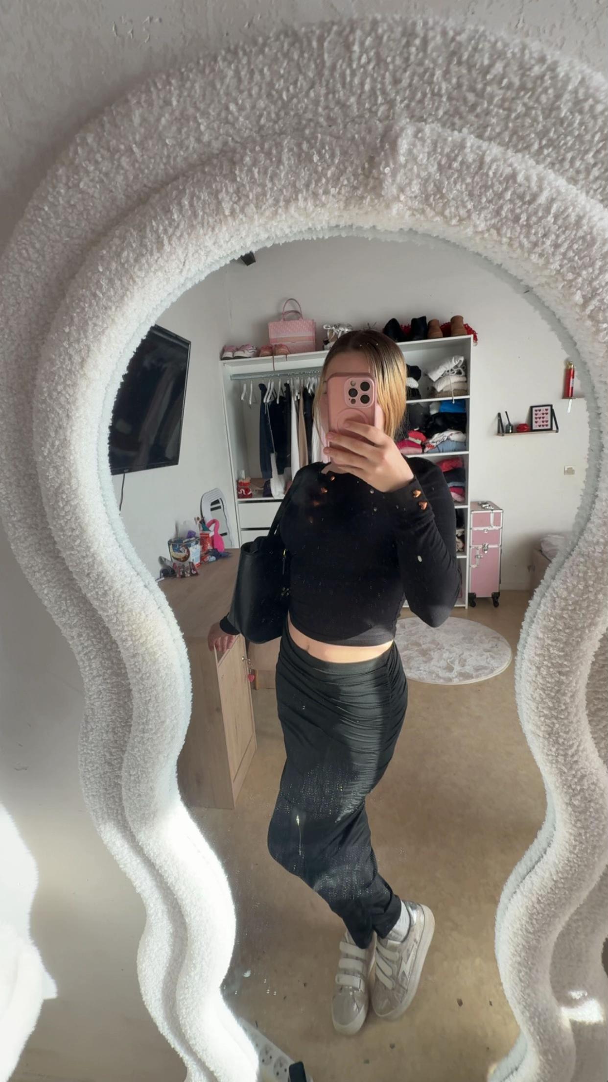 @INTRVBLL🐚🌺