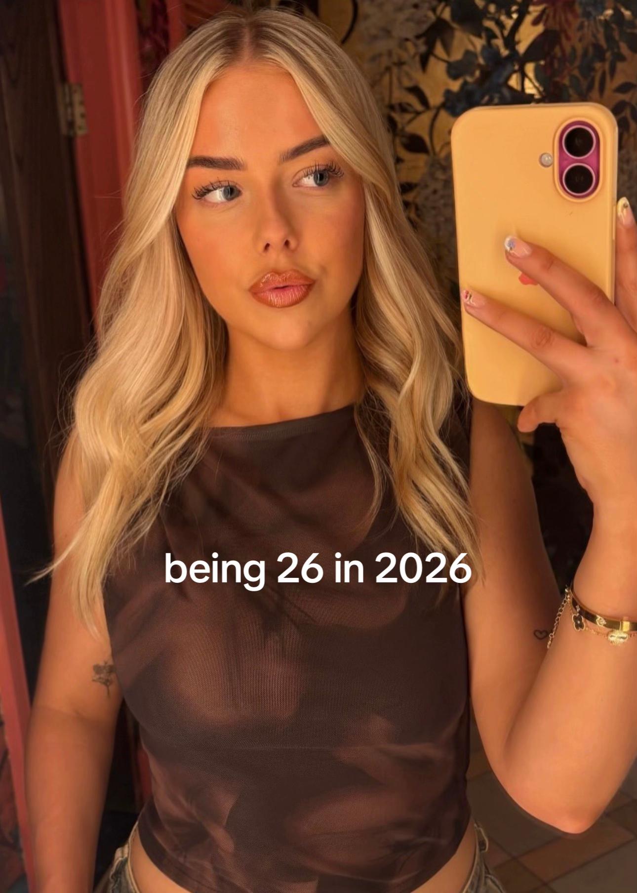 @Sophhh