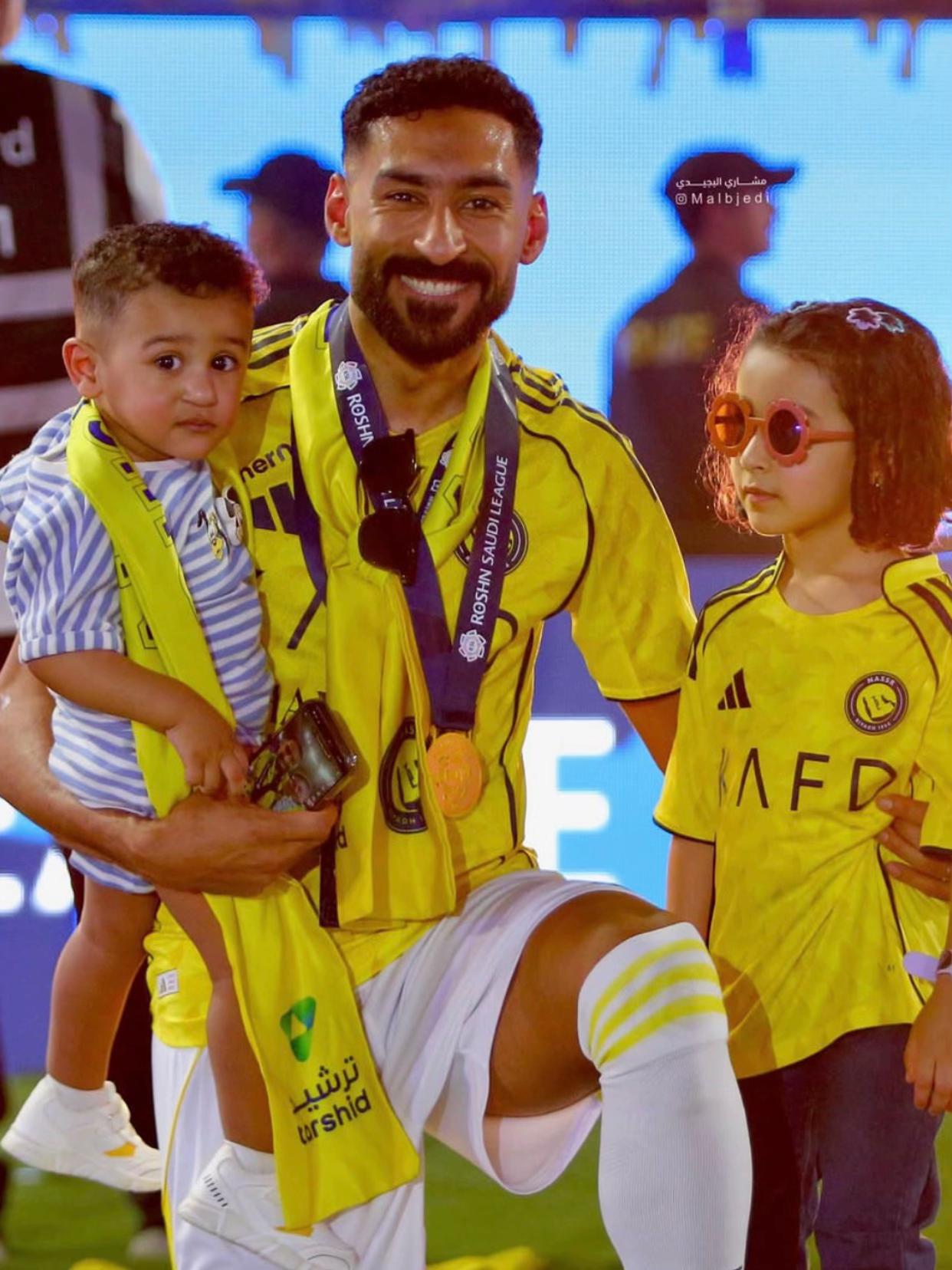 @ريناس | Renas