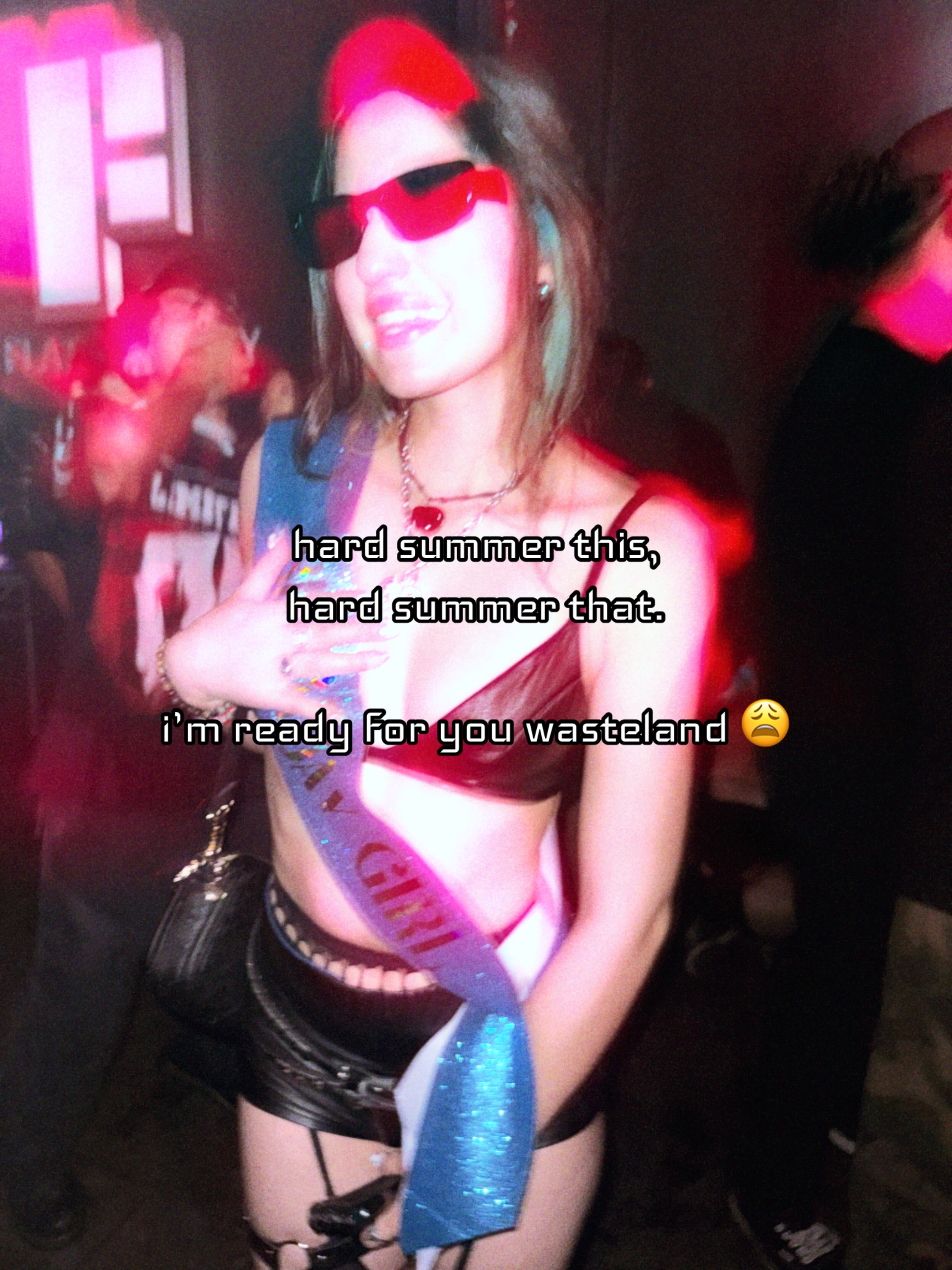 @・.・✫・