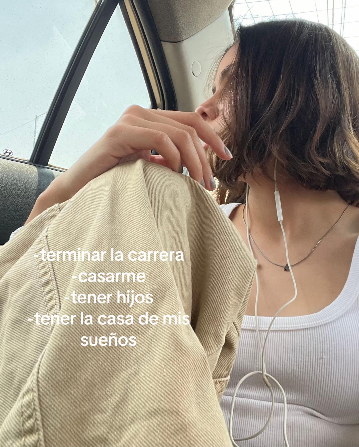 @ariadna