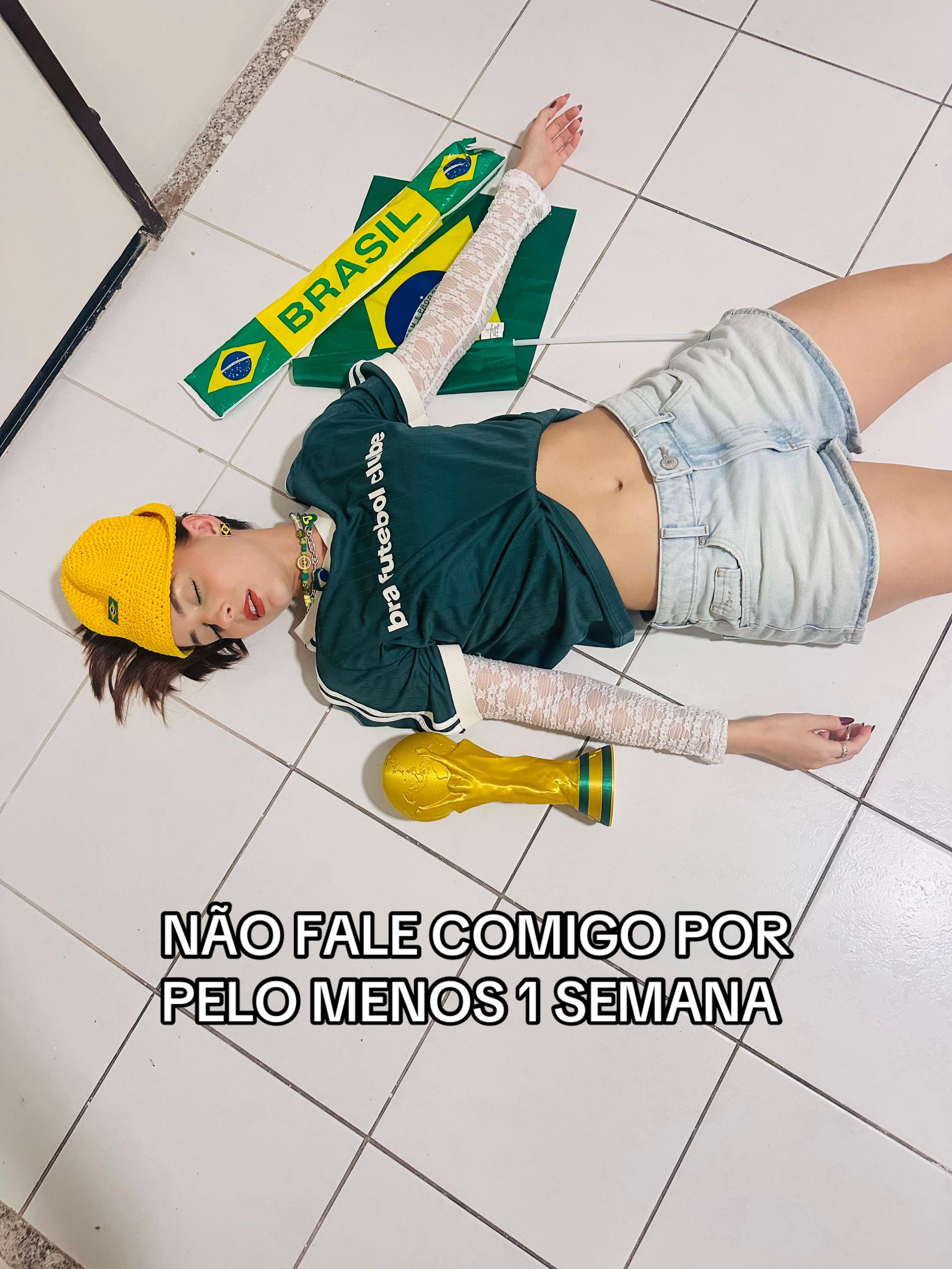 @analouisegadelha