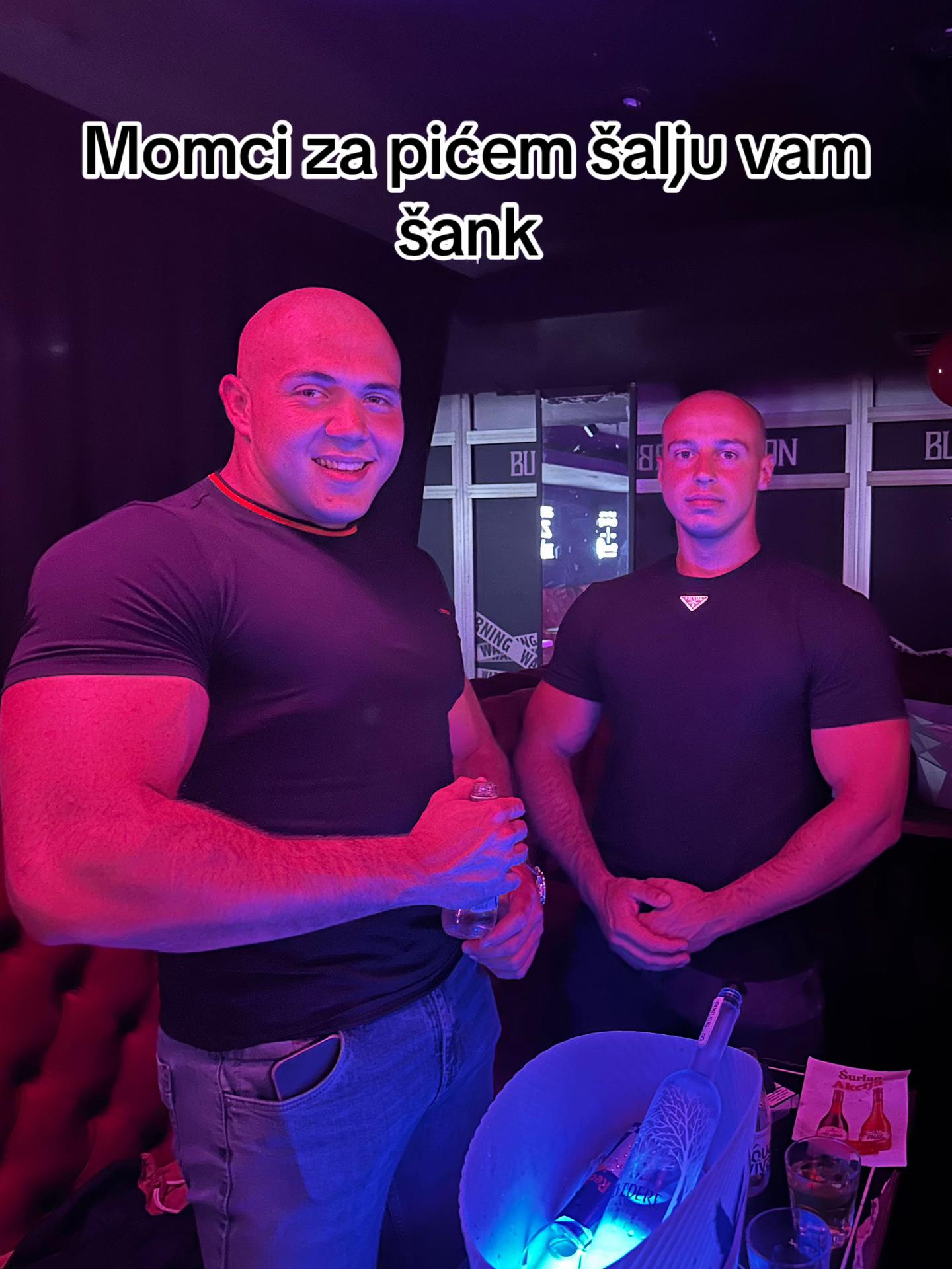@Celavii