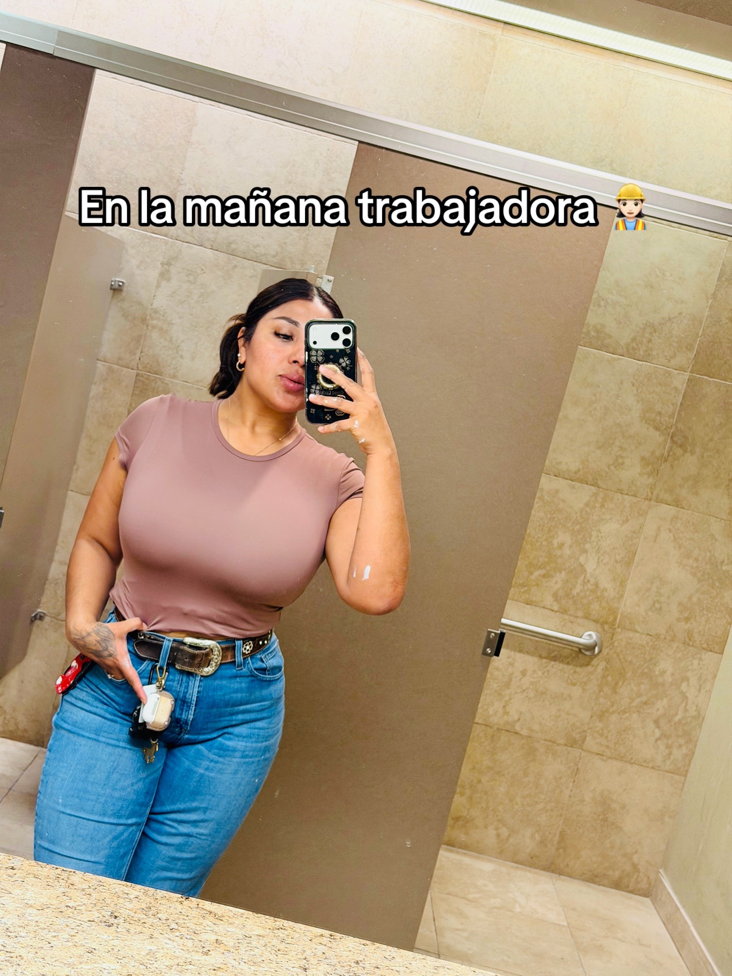 @Maribel Moreno