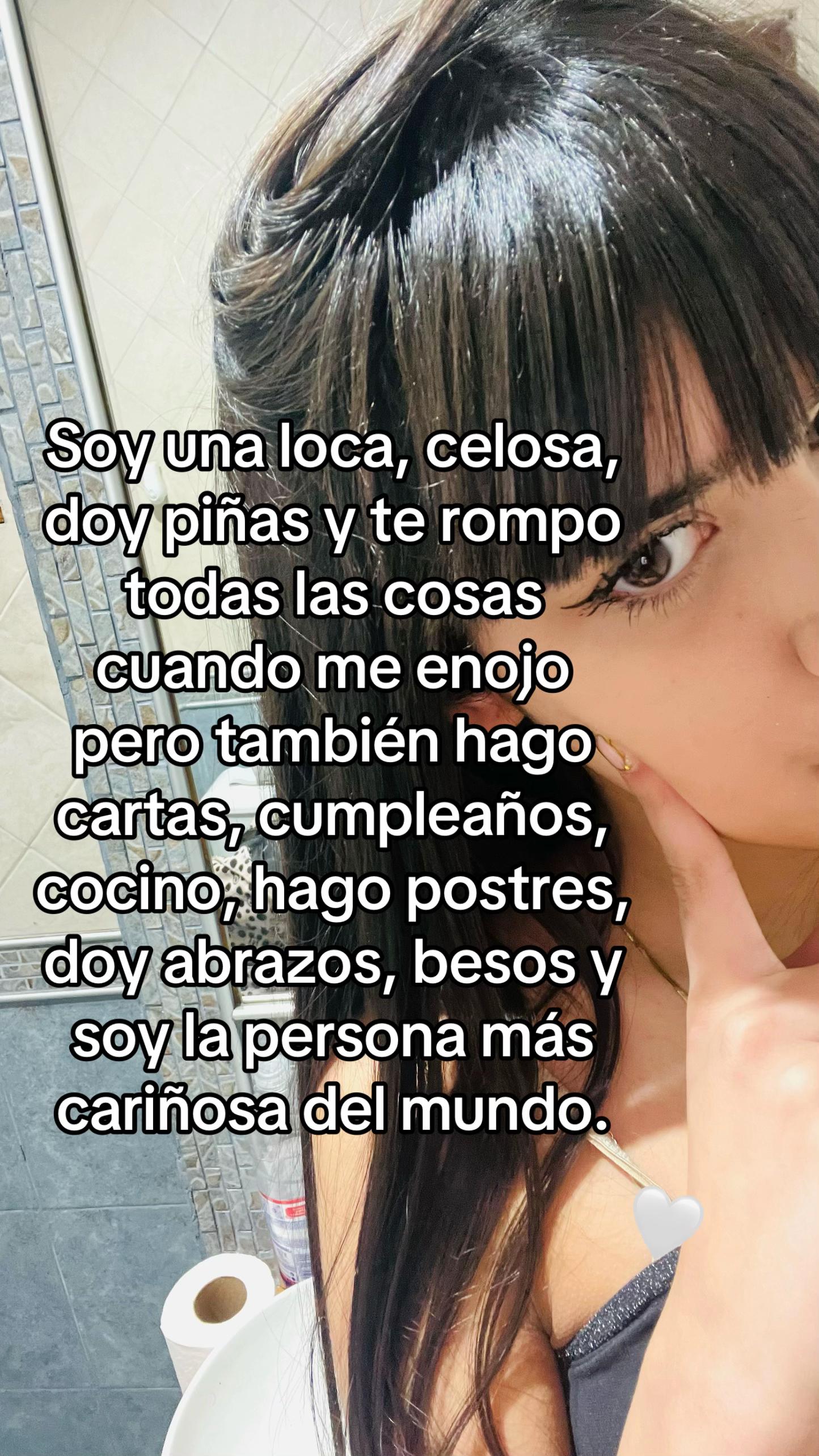 @julyy.lopez__