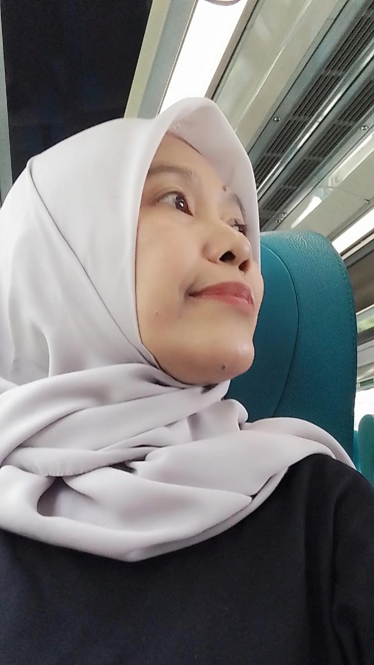 @Lia Hassan