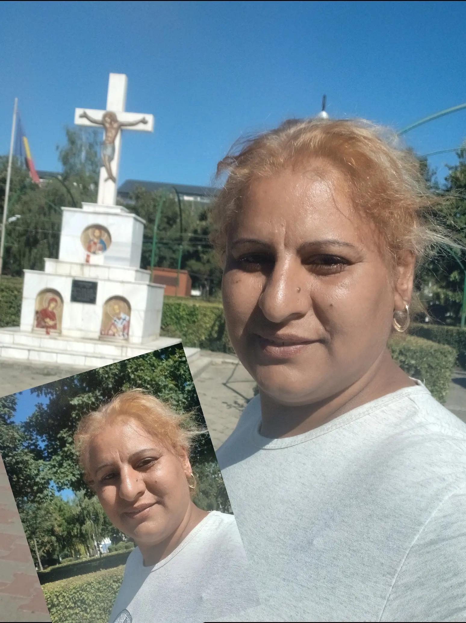 @Elena Buturel