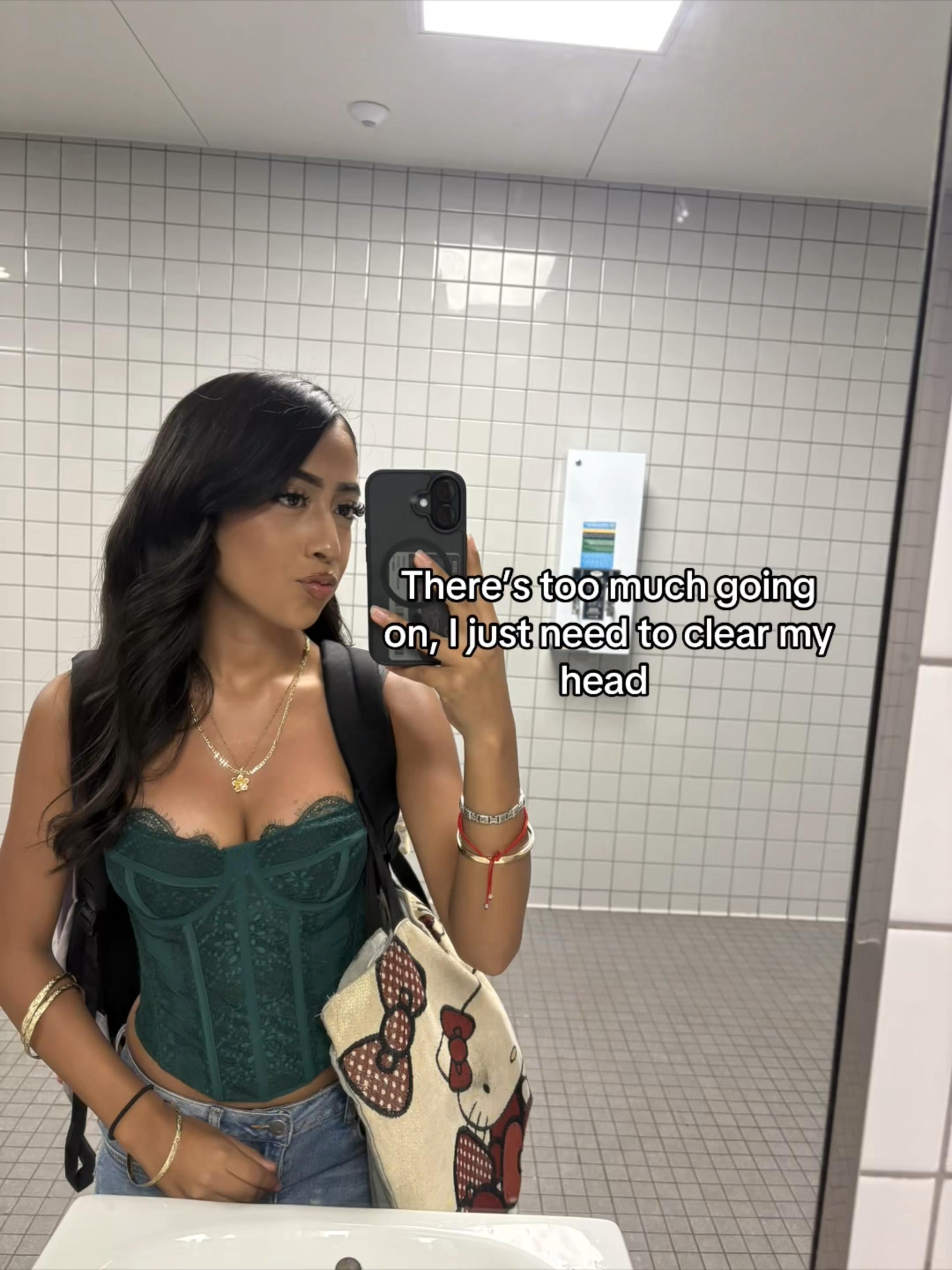 @𝔈𝔪𝔦𝔩𝔶🌺