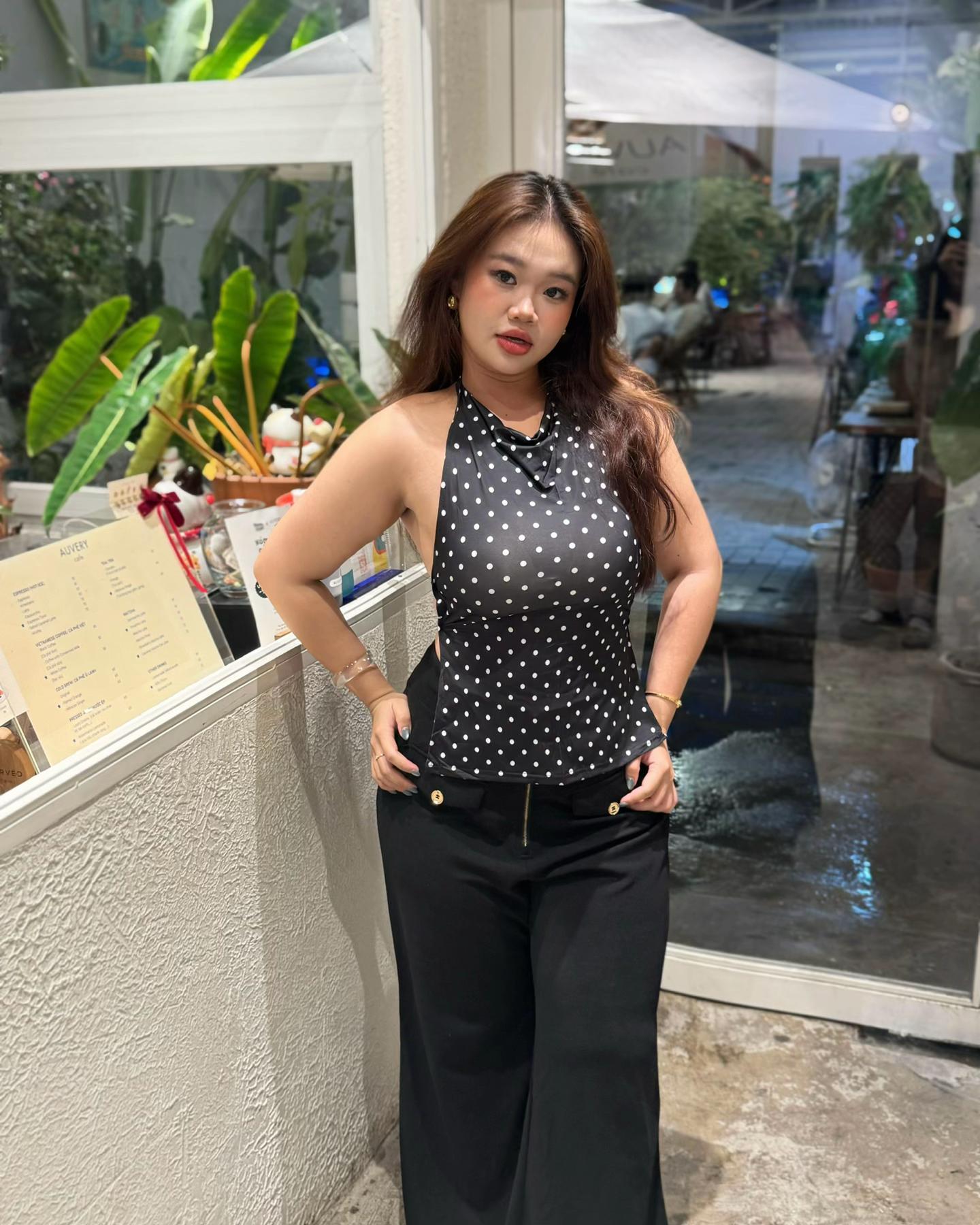 @KhảÁidangiu
