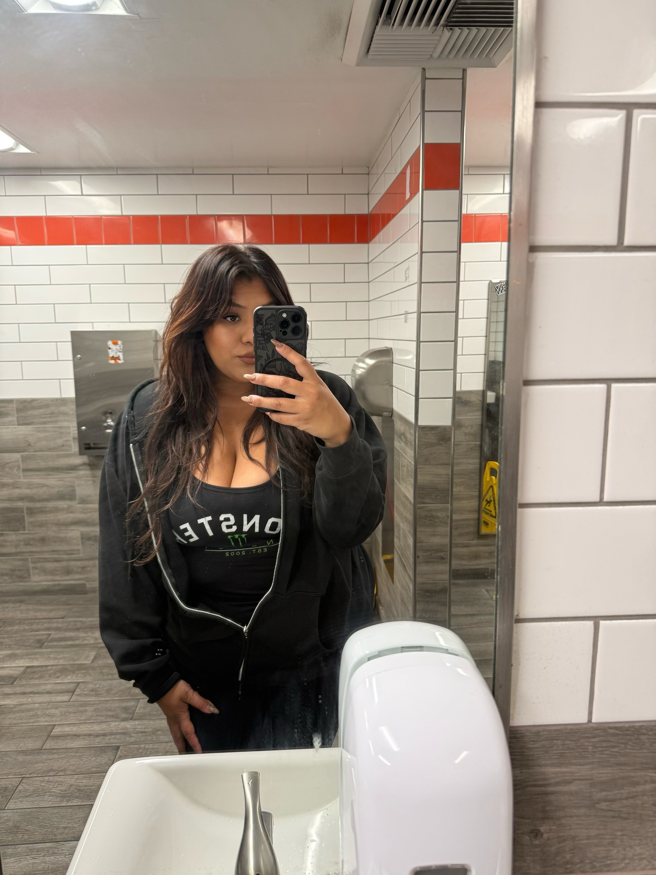 @Amberanalilia