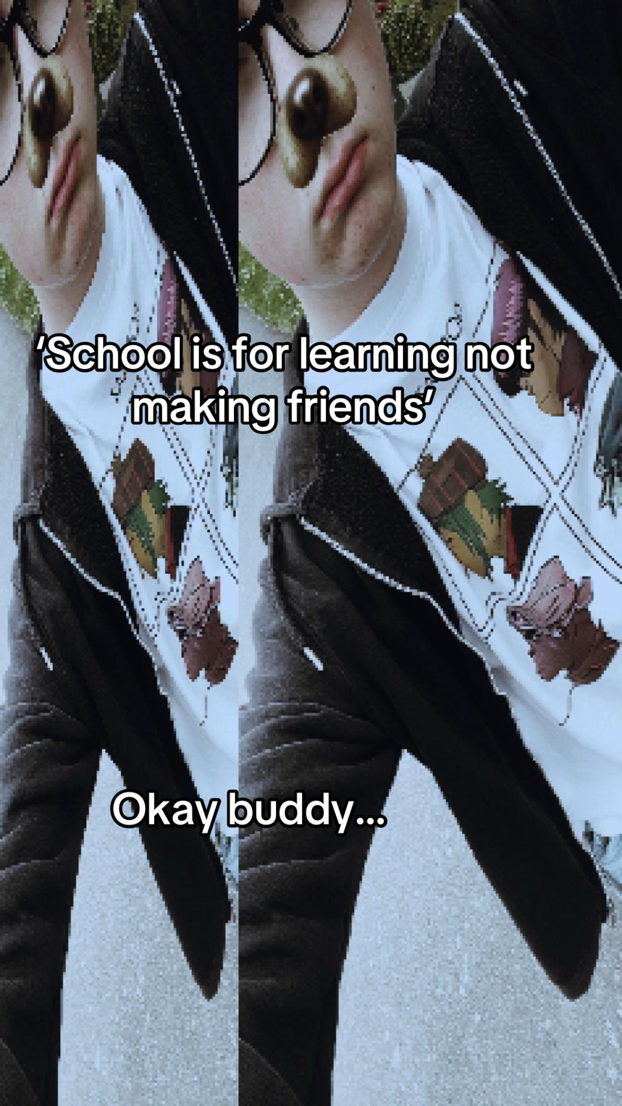 @⃟