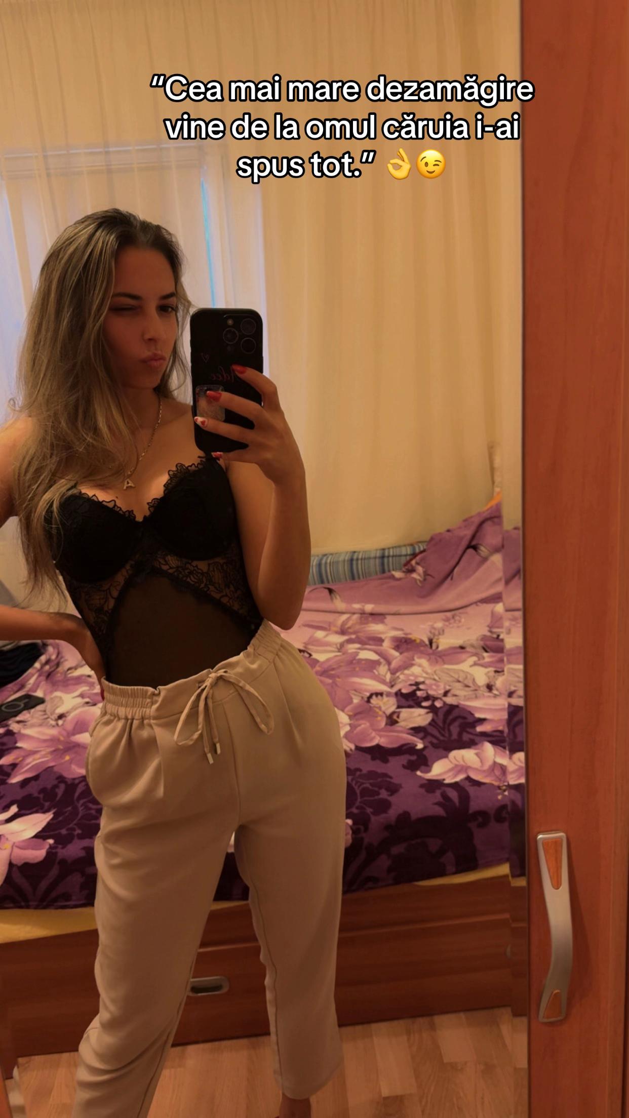 @adee.maria18