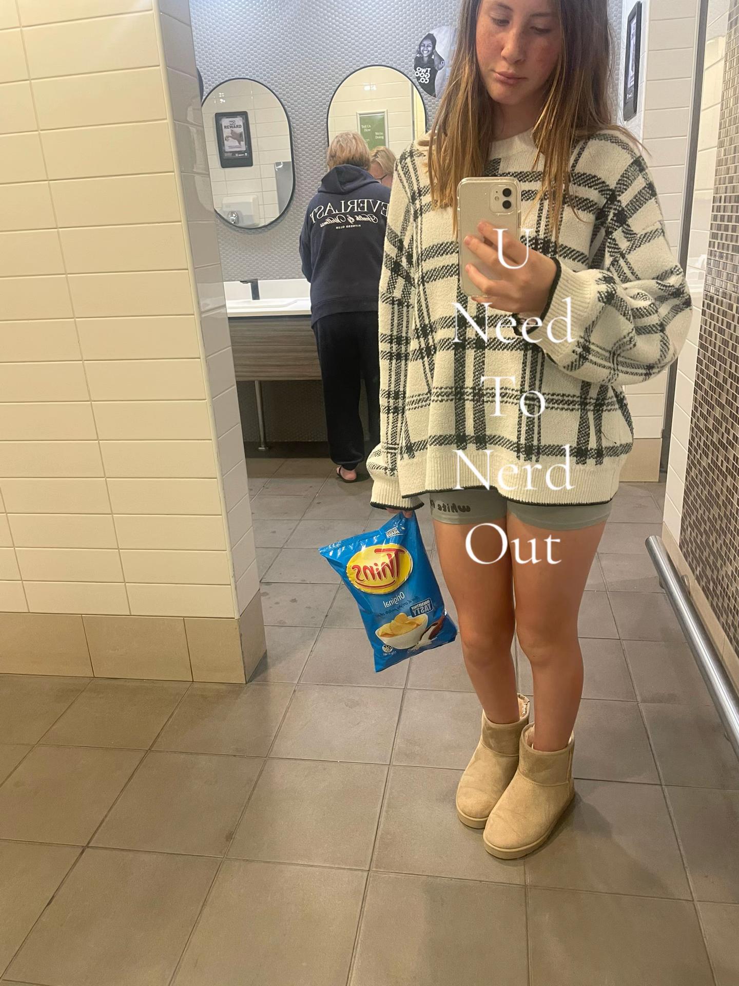 @Wh0_b3lla