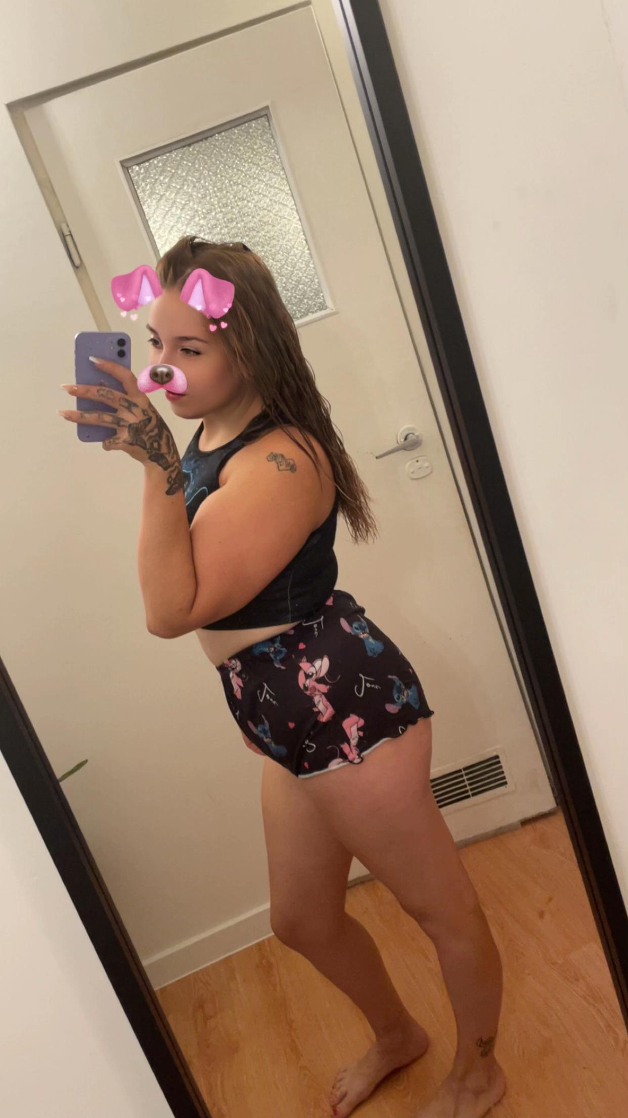 @Karmelciaaa_