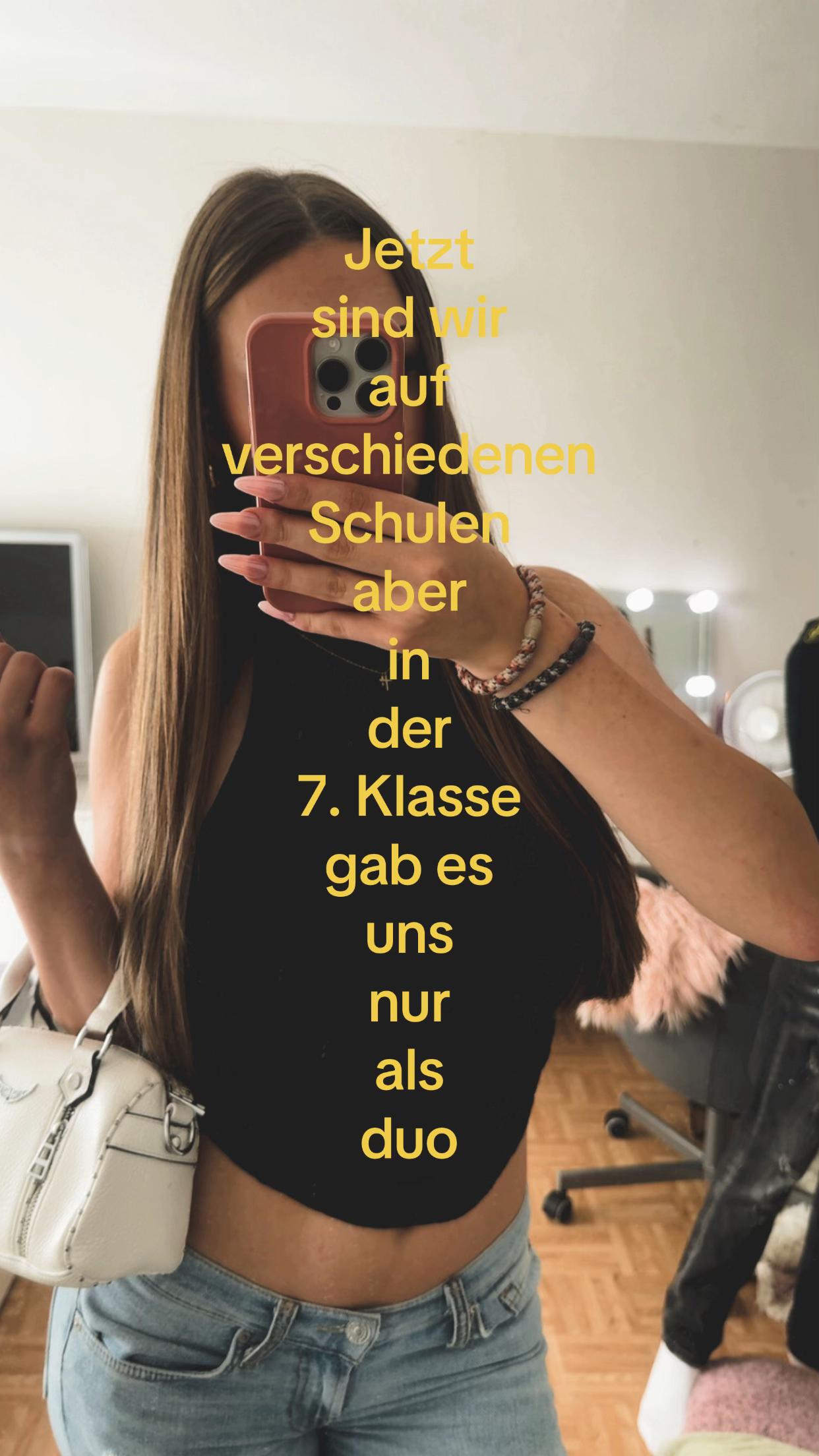 @𝐌𝐚𝐫𝐥𝐚