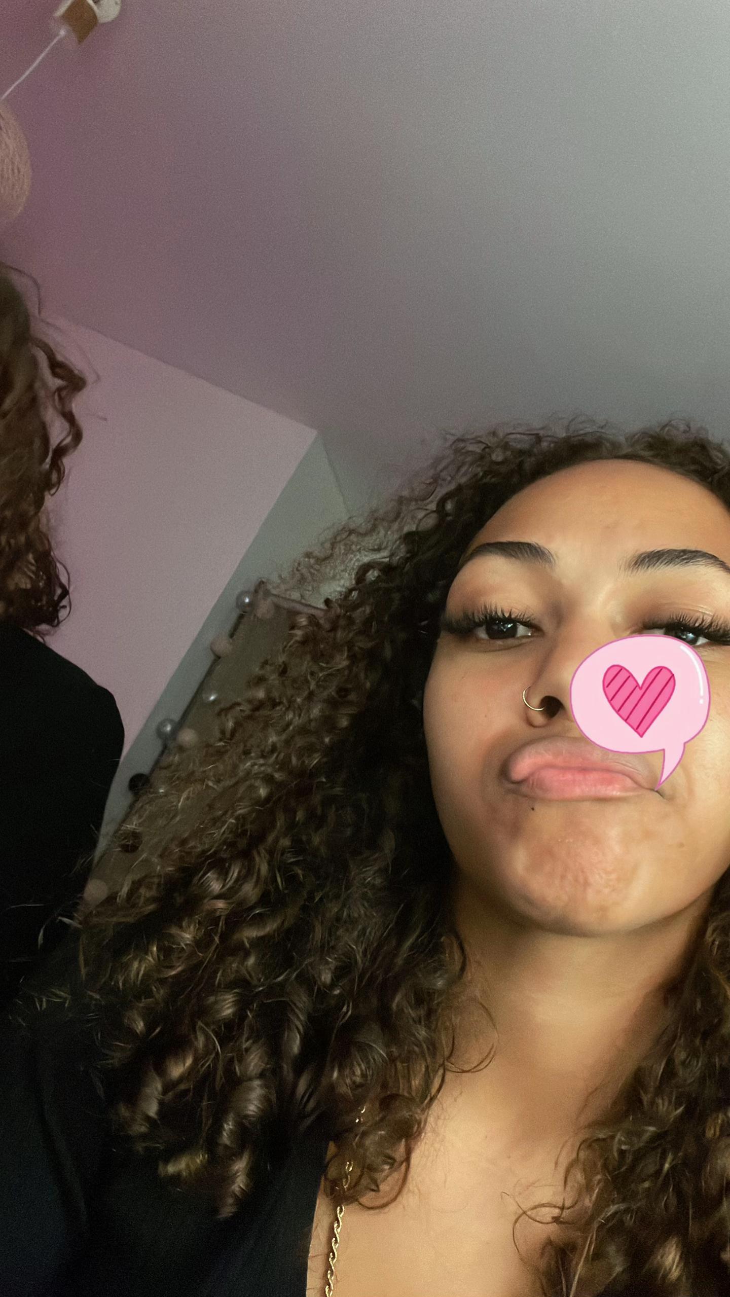 @𝐊 𝐞 𝐥 𝐲 𝐚 🌺