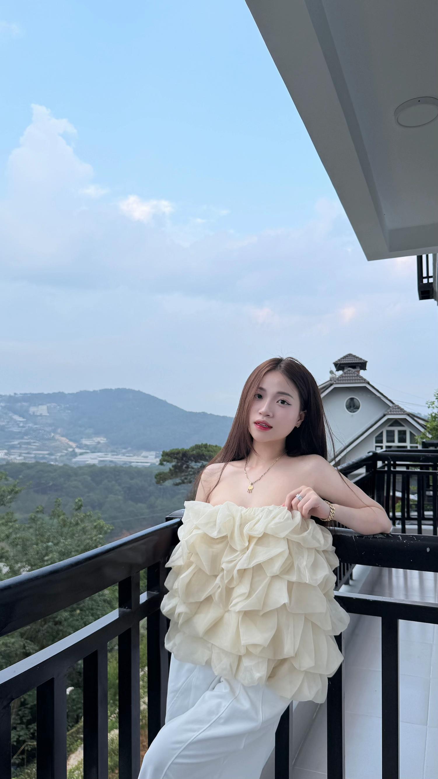 @HỨA GIA Hân
