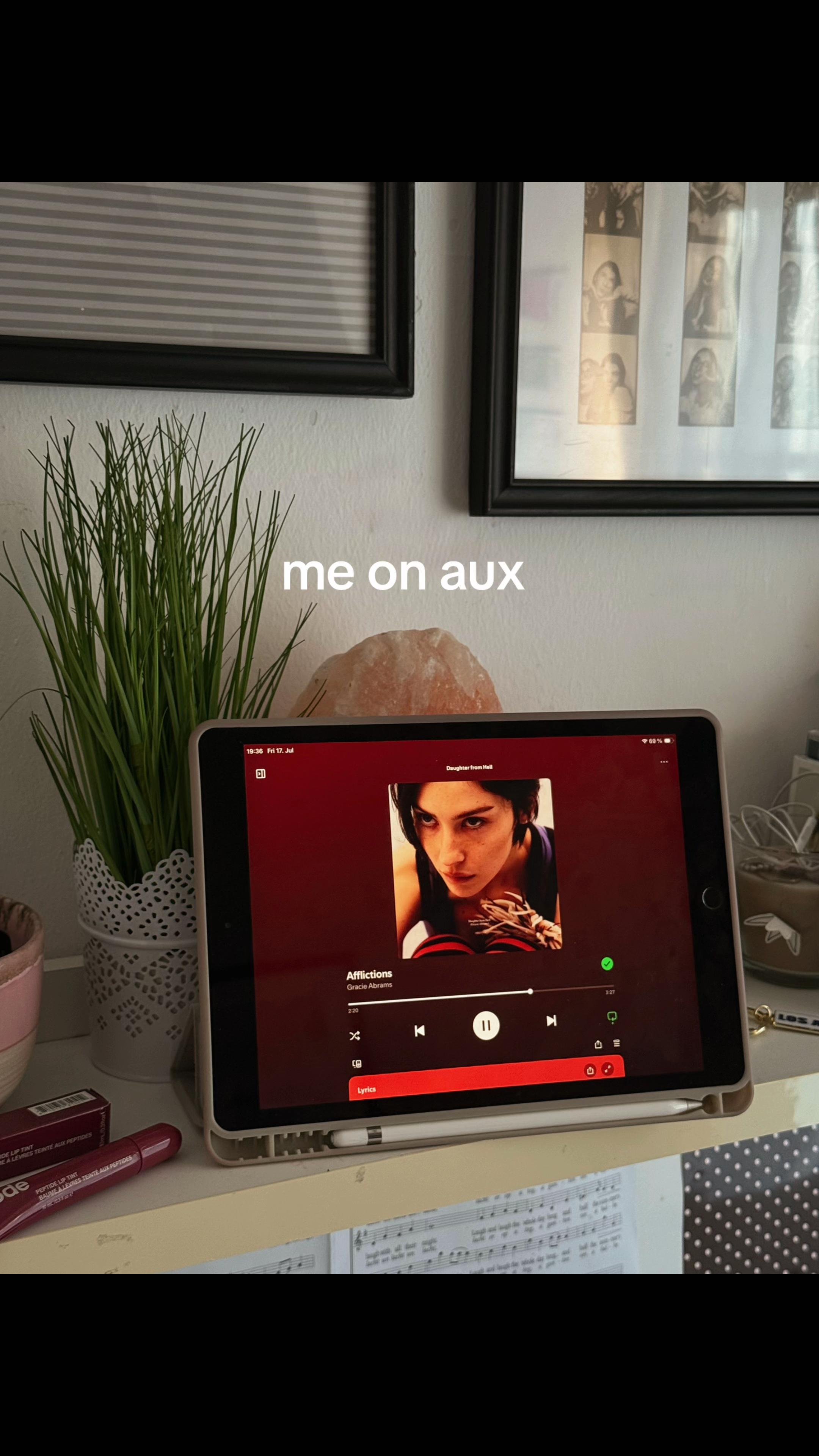 @leni
