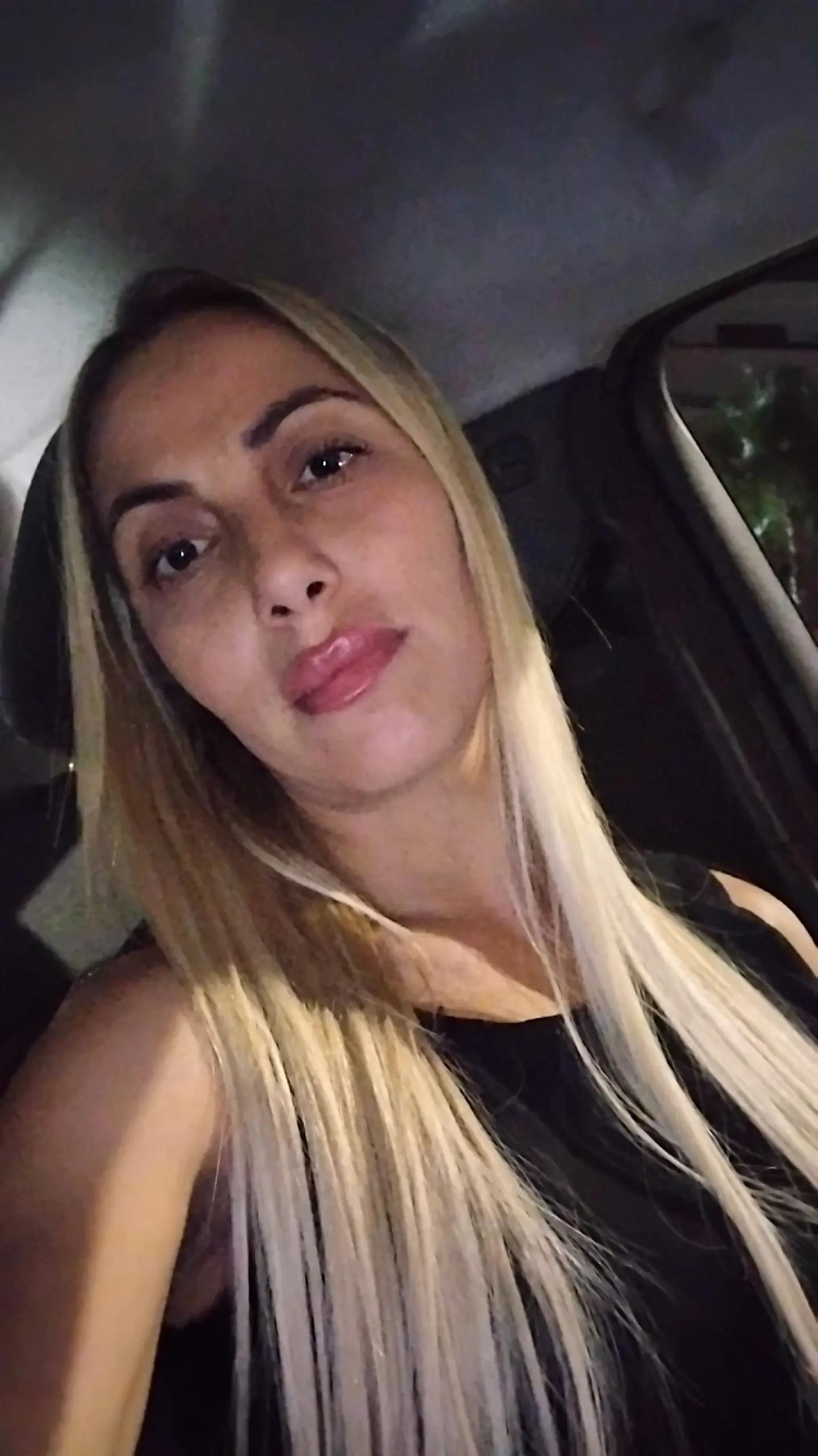 @arienzocinziafamily