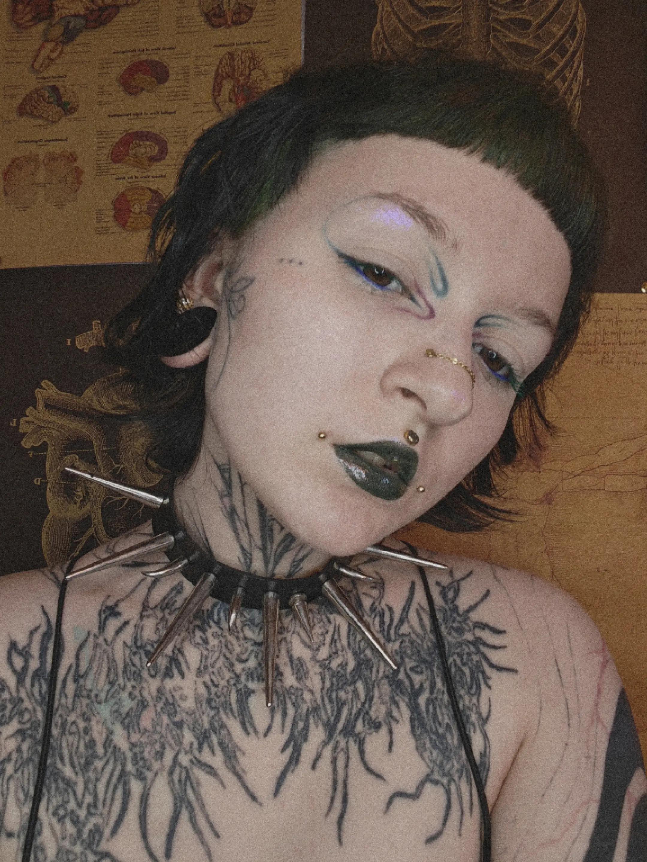 @rotten.candy?