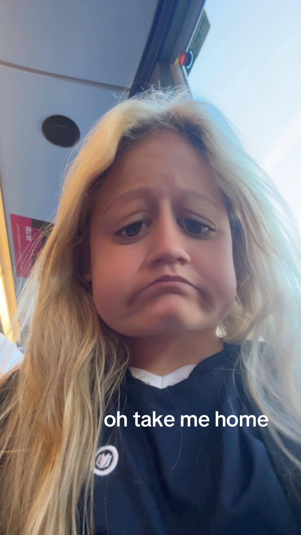 @Amelia-rose🤍🌎
