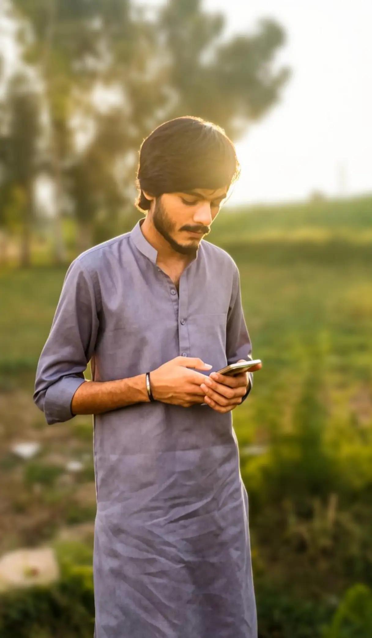 @itz_zaini796