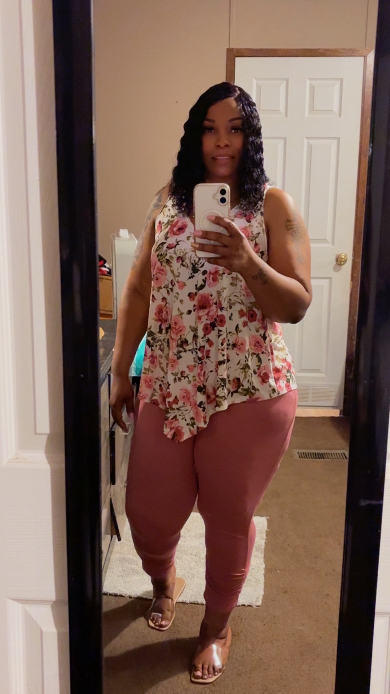 @Livinglavish45