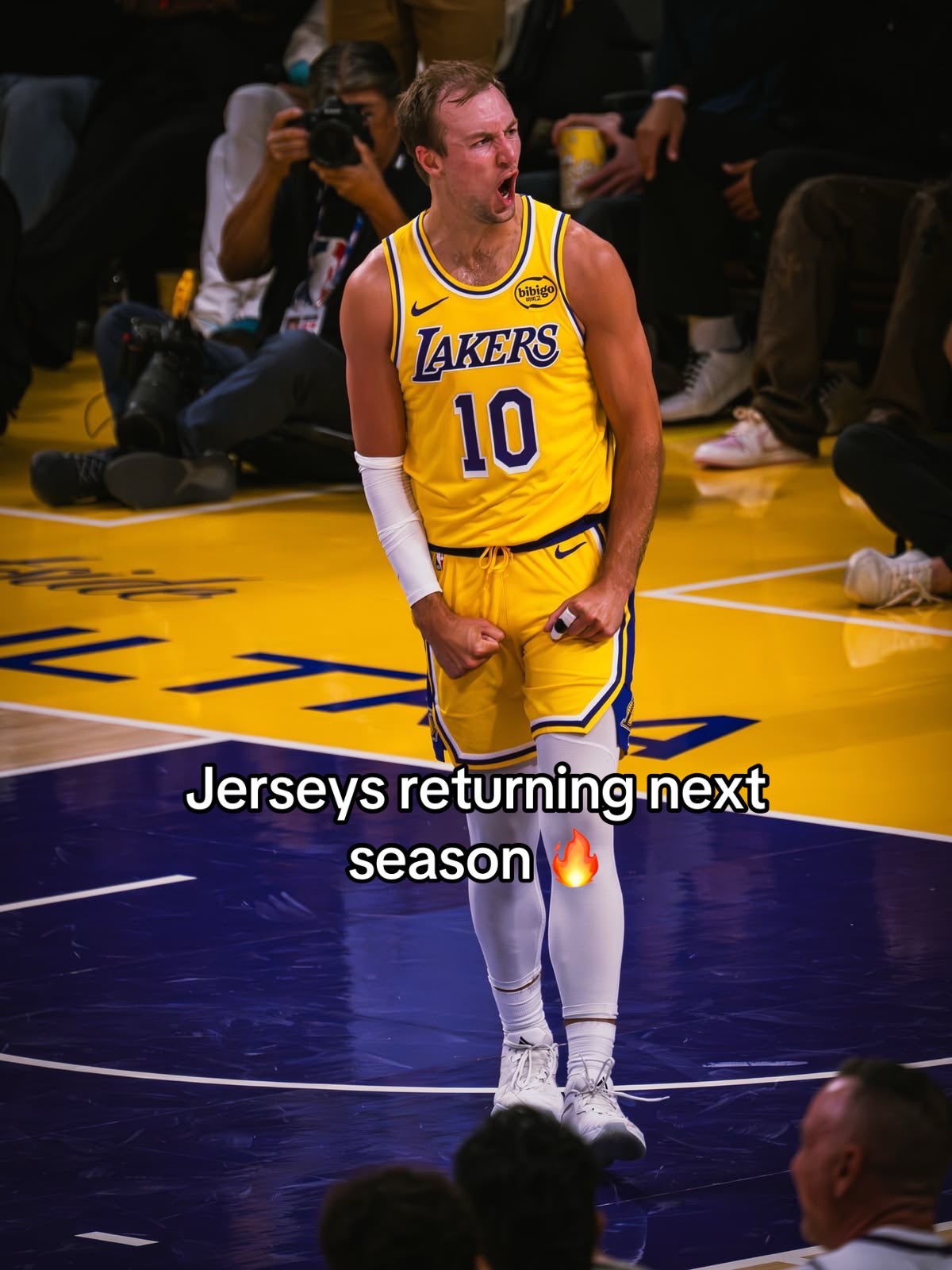 @buckets_world