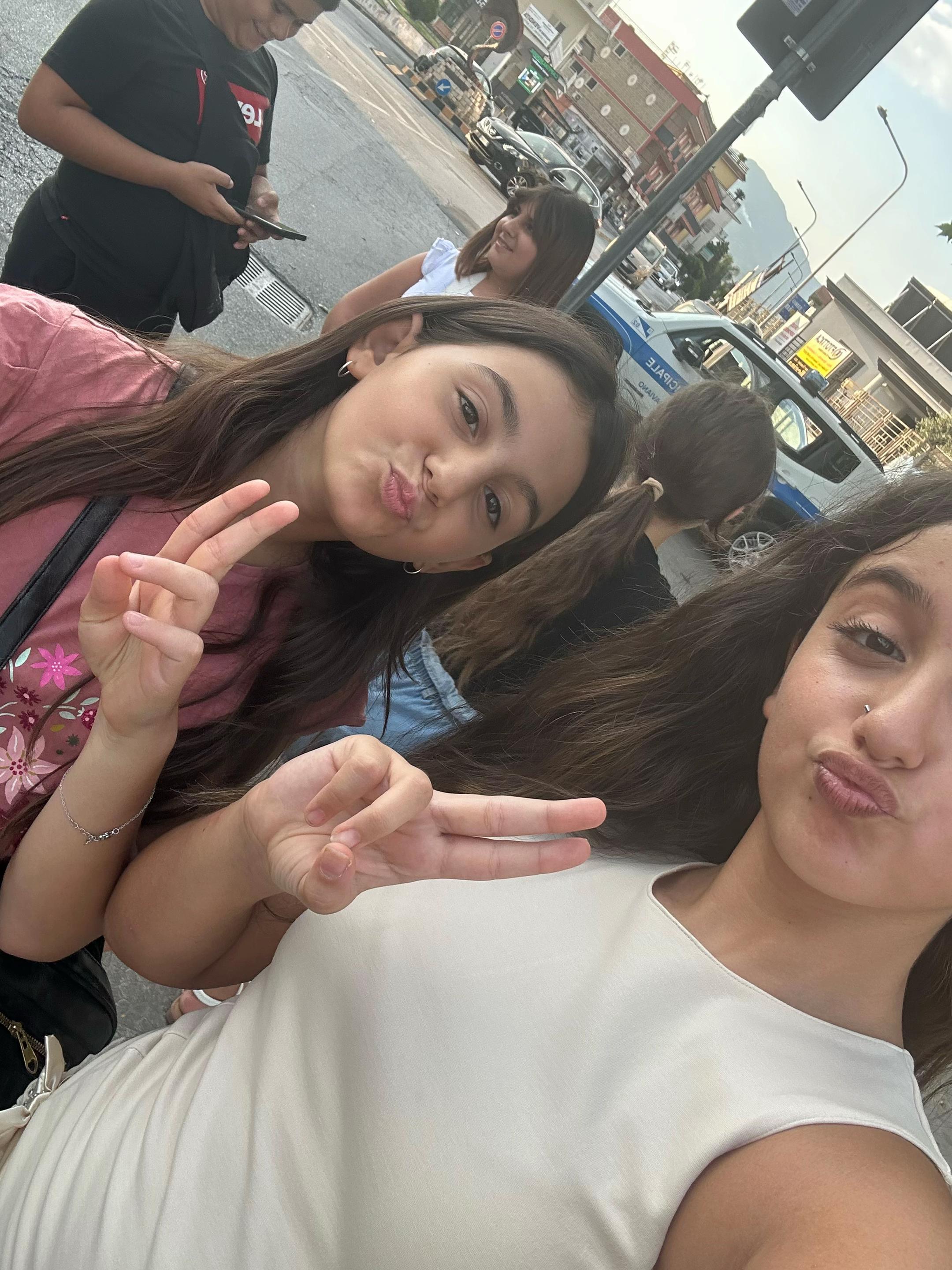 @miry.baddy💗🖤🧡🤍🩵❤️🩹