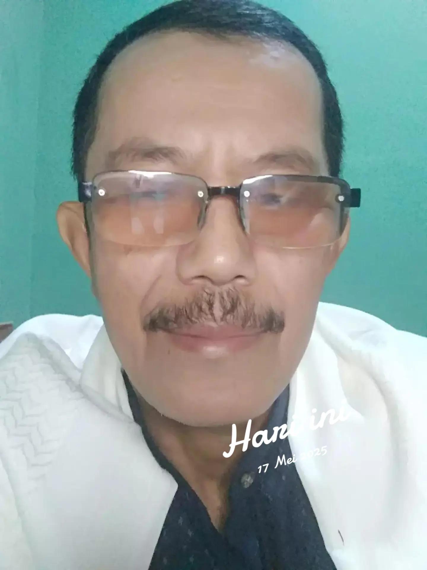 @Hardhin