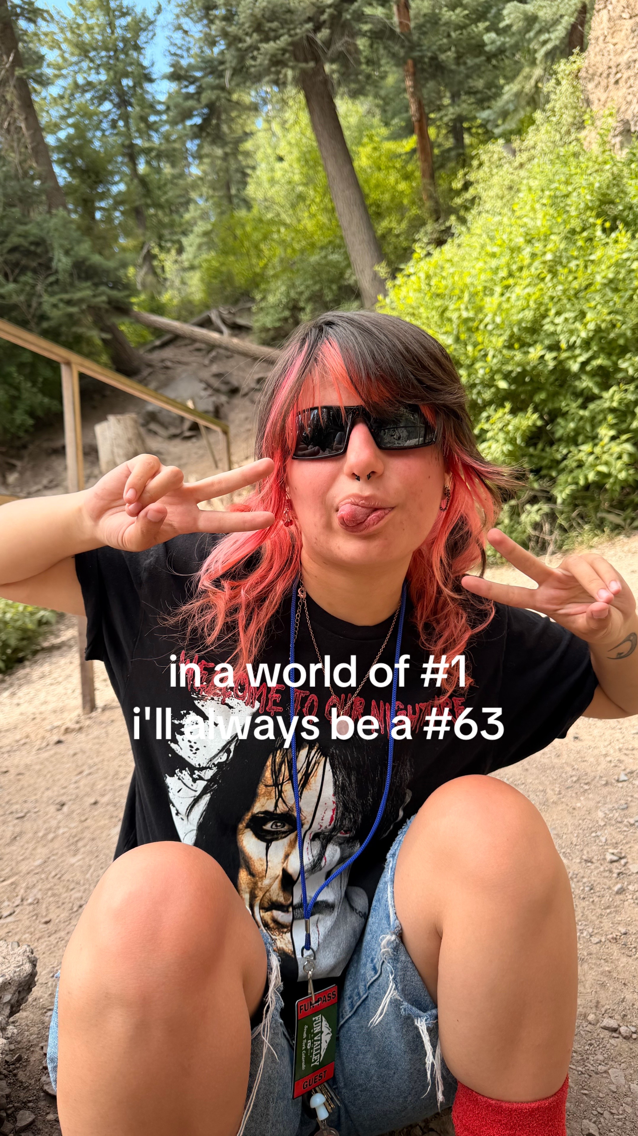 @non binary twink 🎆