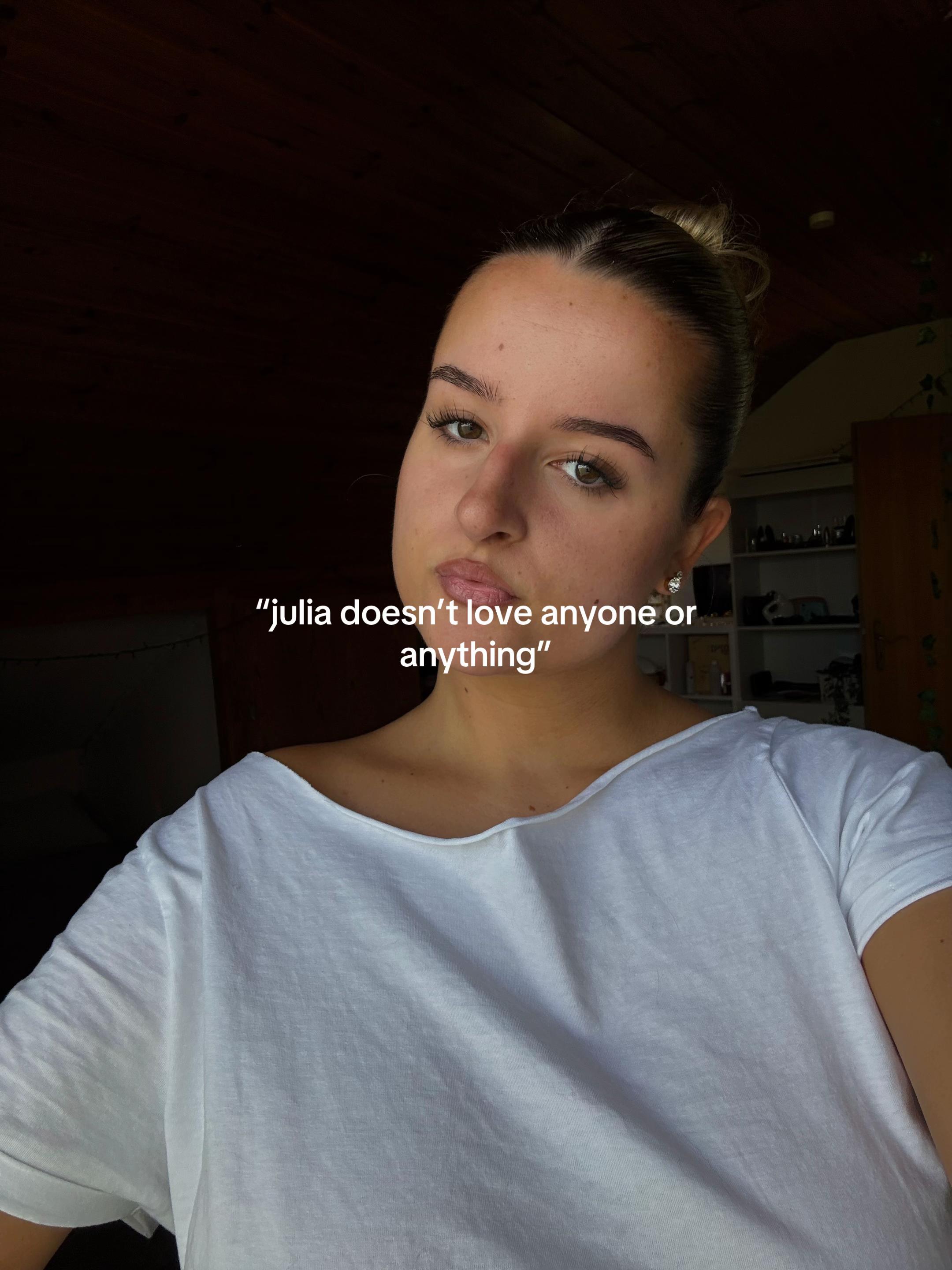 @julia 💋