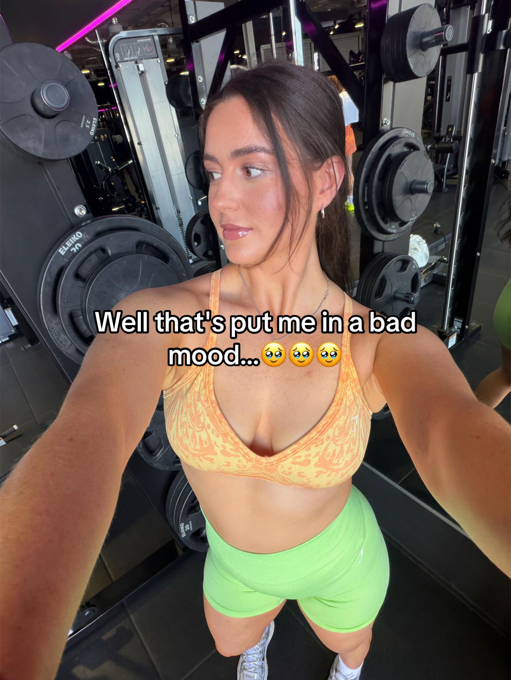 @ANON GYM GIRL | Fitness · 9to5
