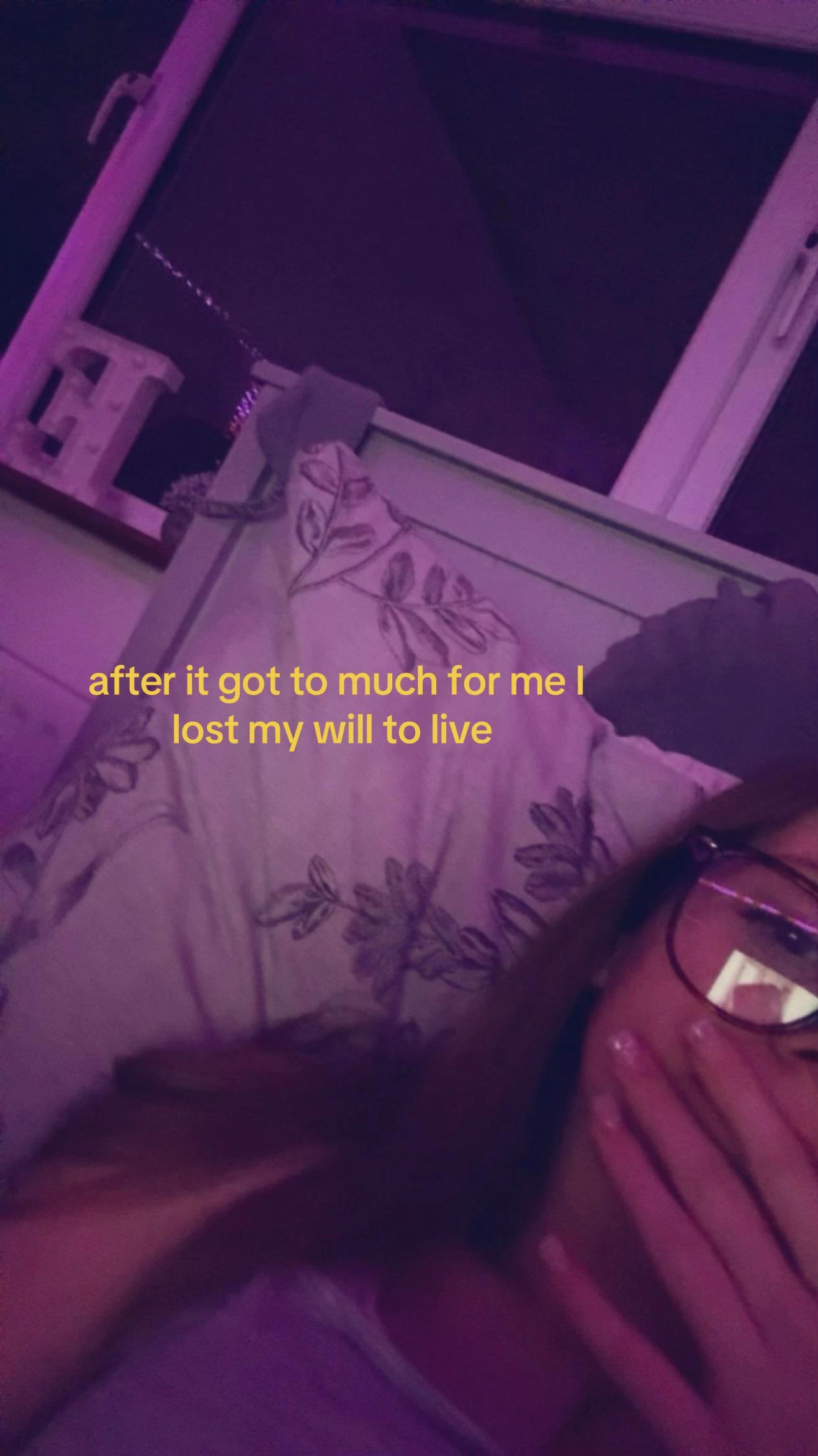 @𝐸𝓈𝓂𝑒🍸