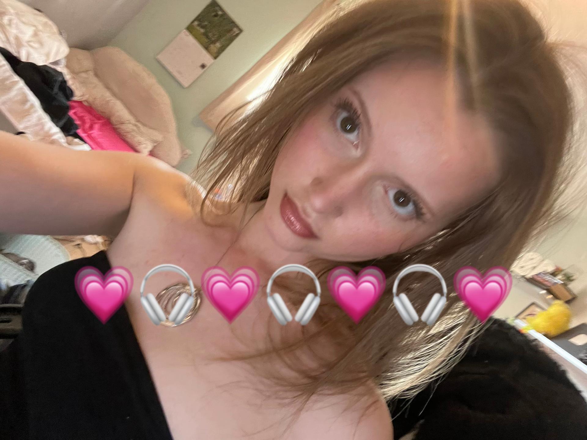 @Eloise 🦢