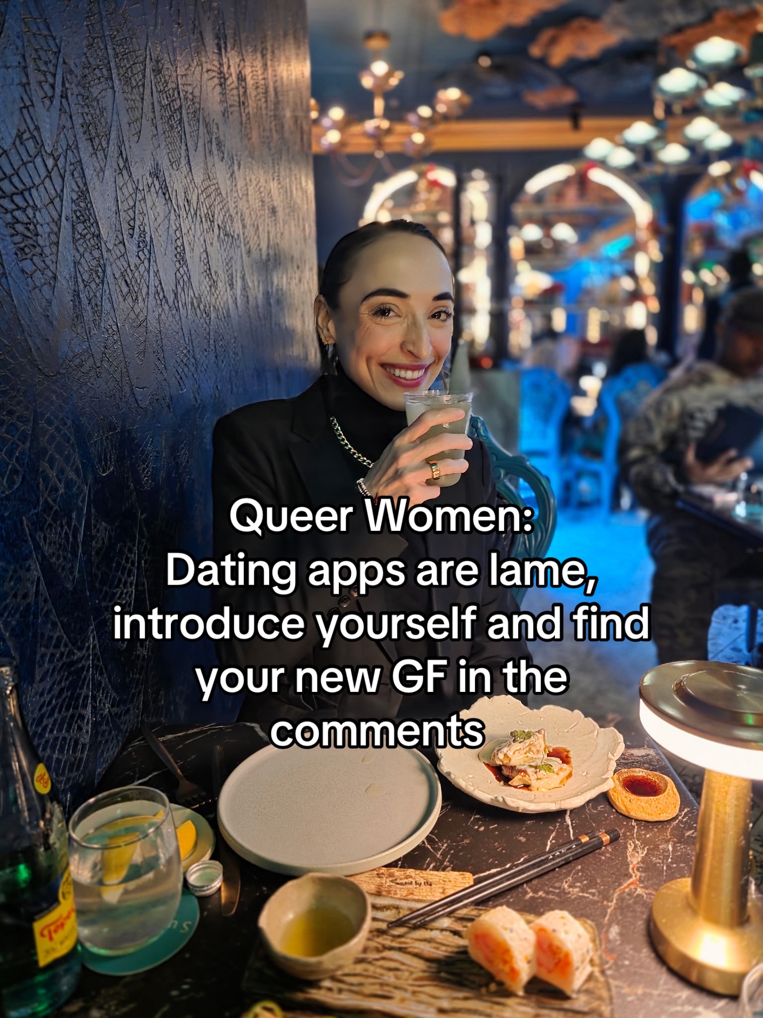 @lesbianflexx | WLW Community