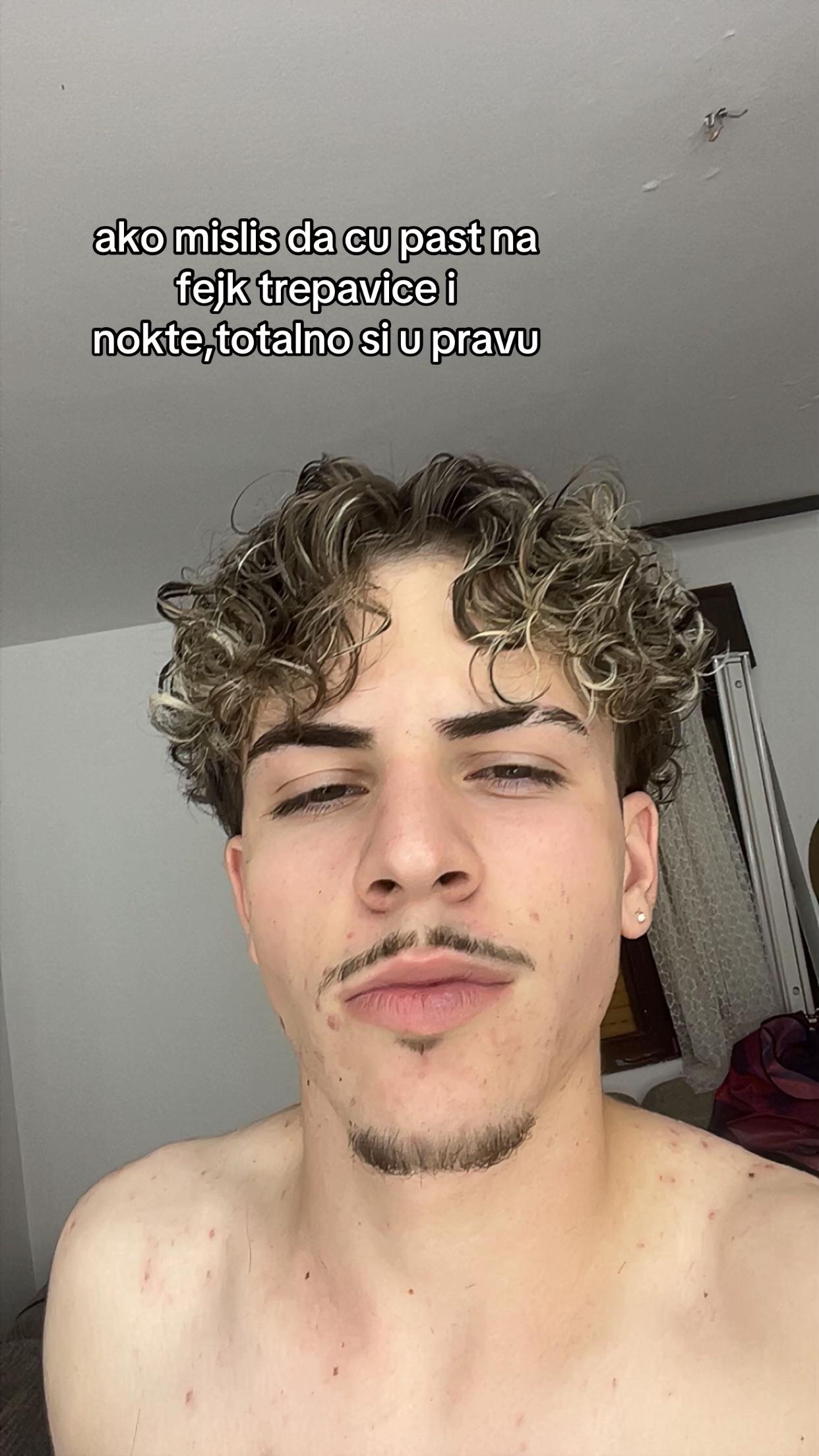 @𐌋 𐌵 𐌊 𐌀 𐌔