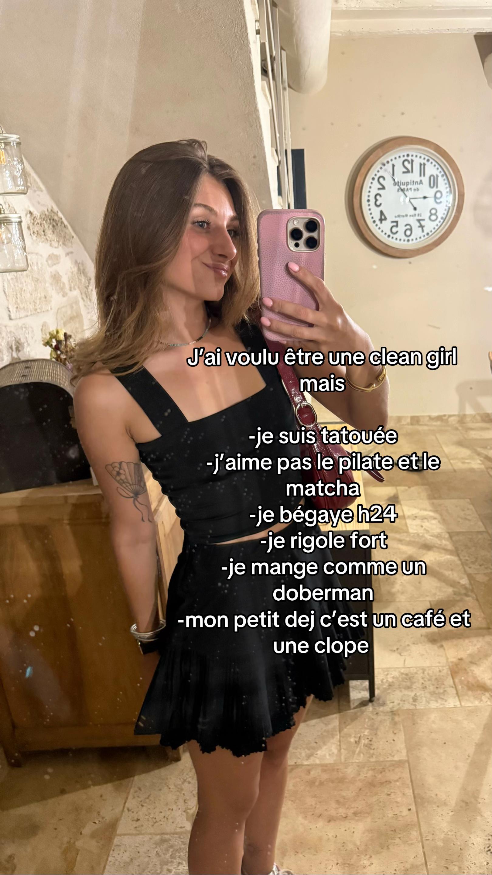 @_anaisdevos🍒