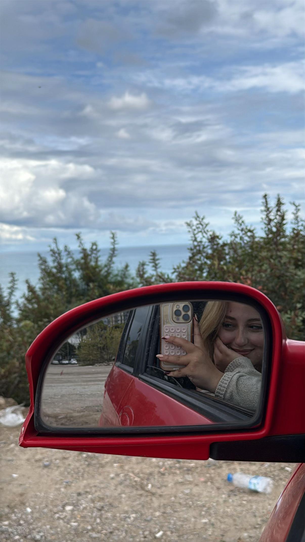 @Tuğçes