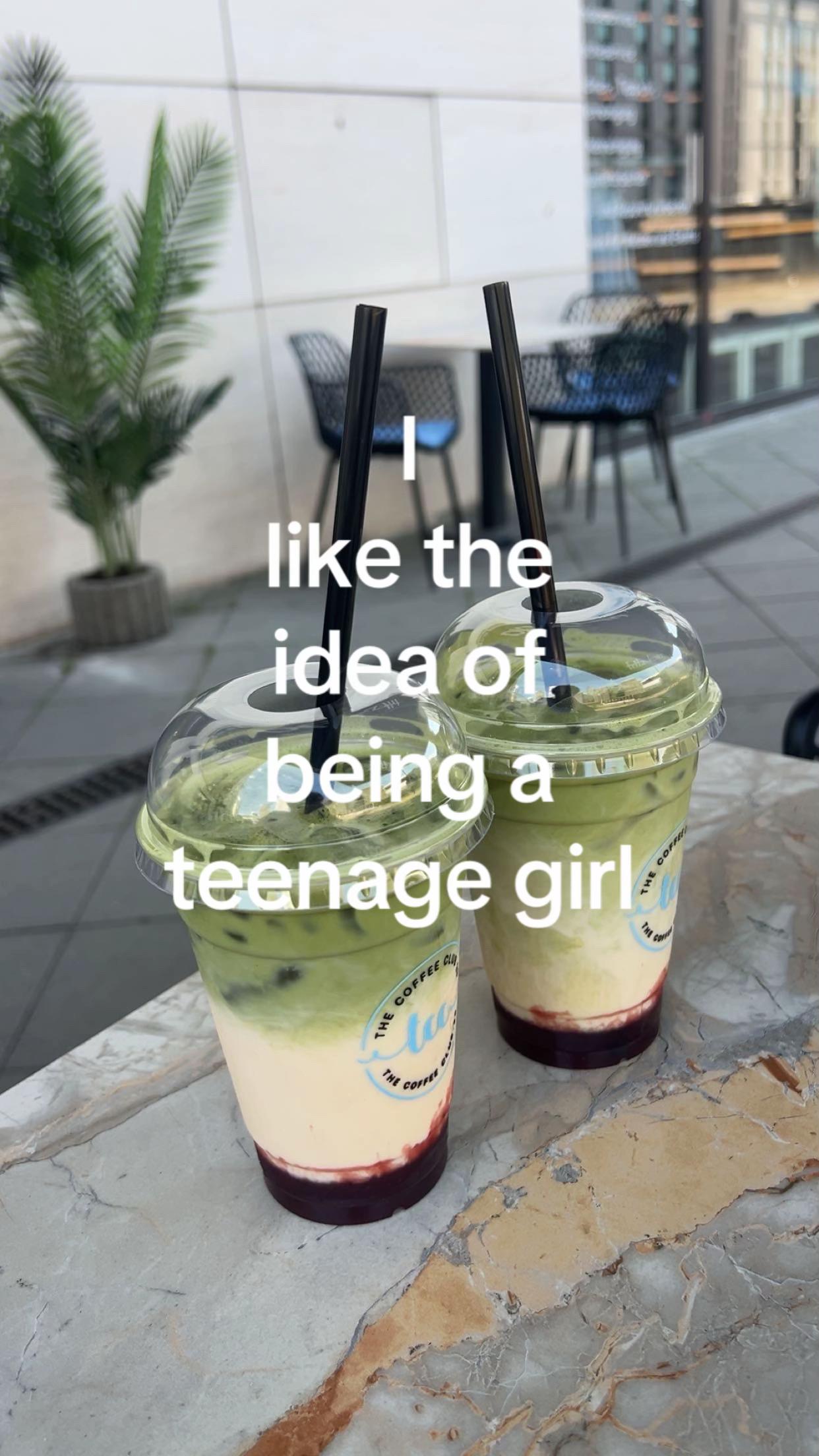 @Emo Chaya 🖤