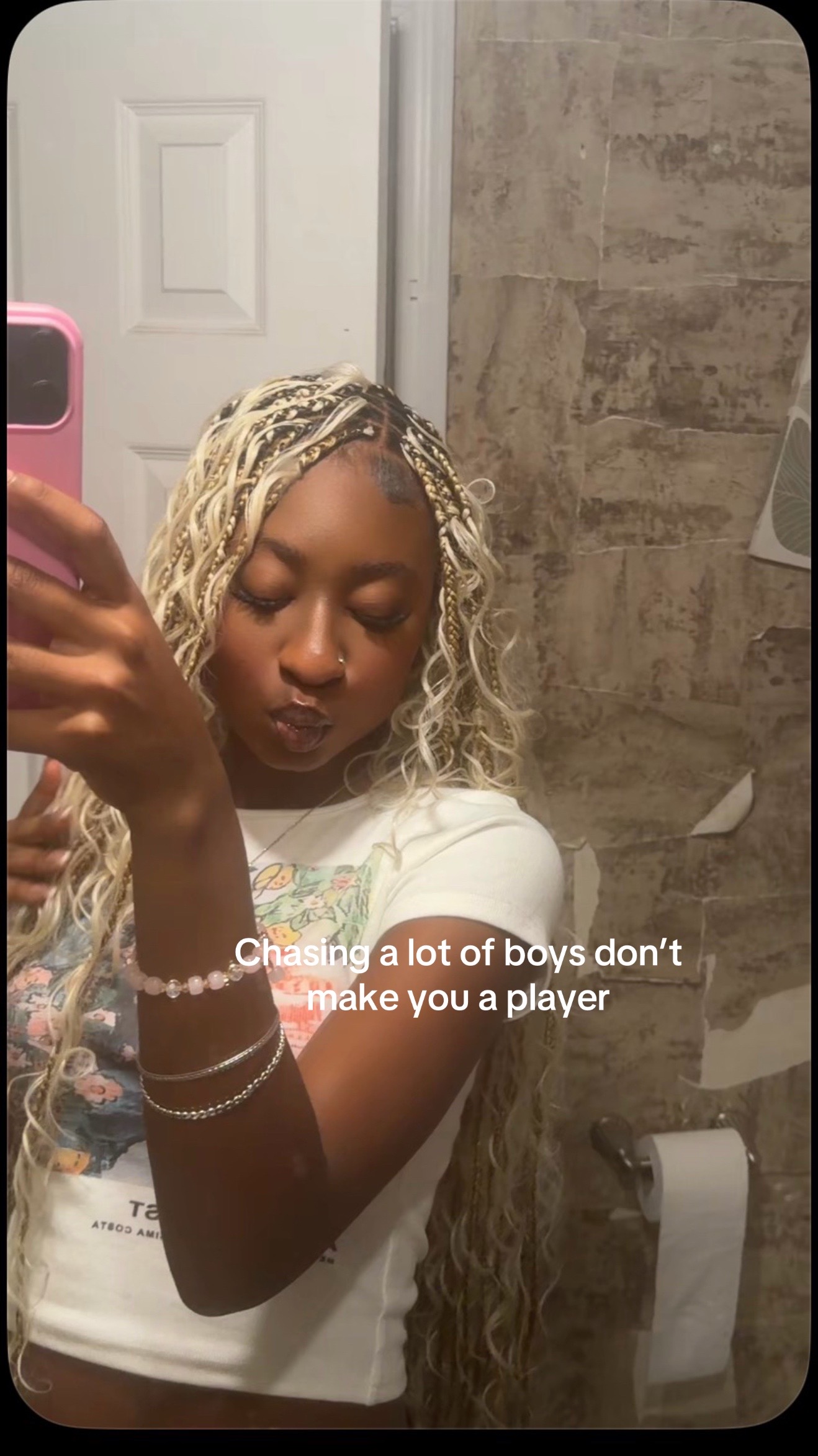 @👱🏾♀️
