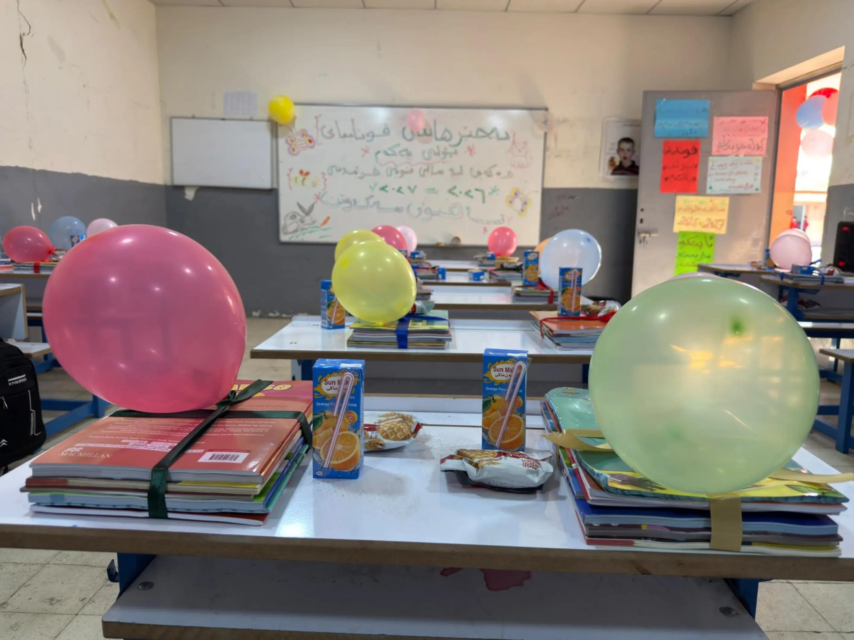 @نـ ـــونـ ــــە🕊️🤍