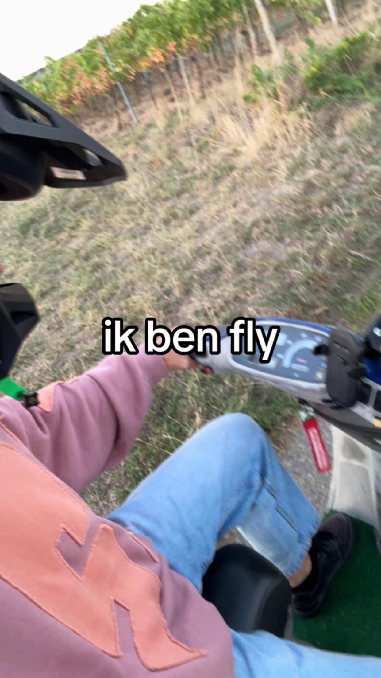 @Ian ᗢᗢᗢ