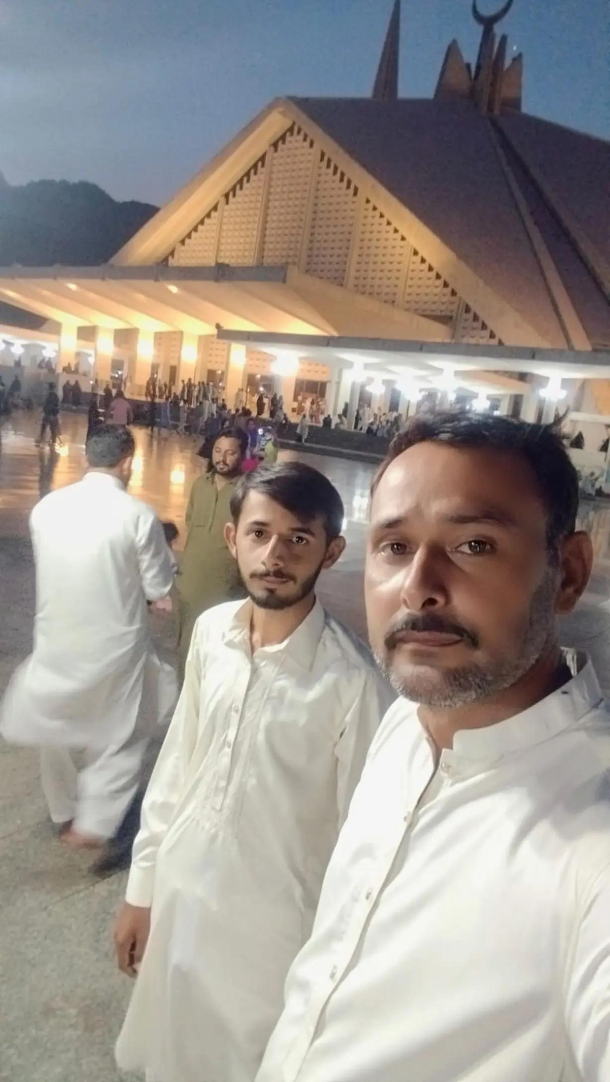 @Fayyaz Ashraf 🧡