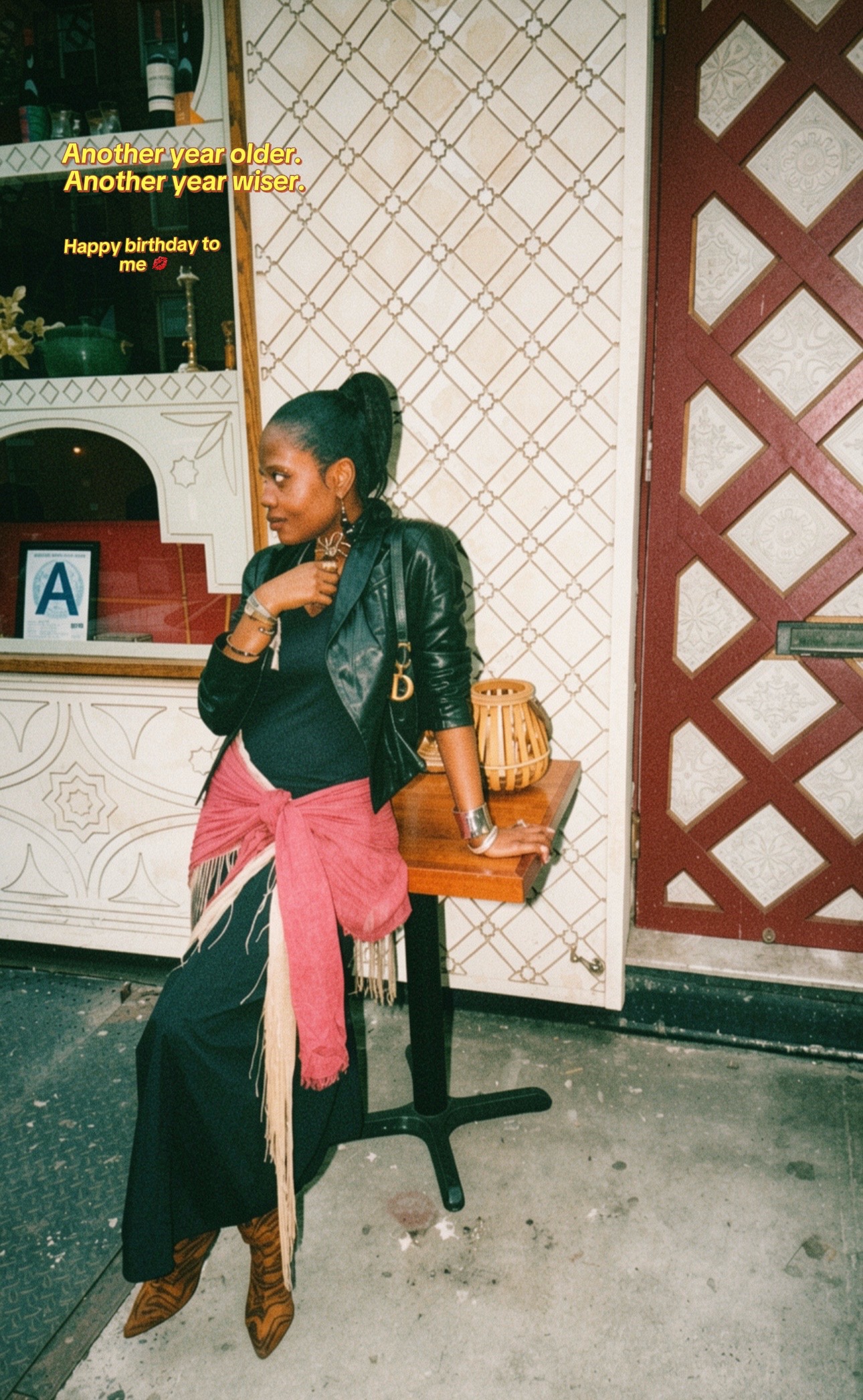 @Ugly Girl | Fashion Archivist