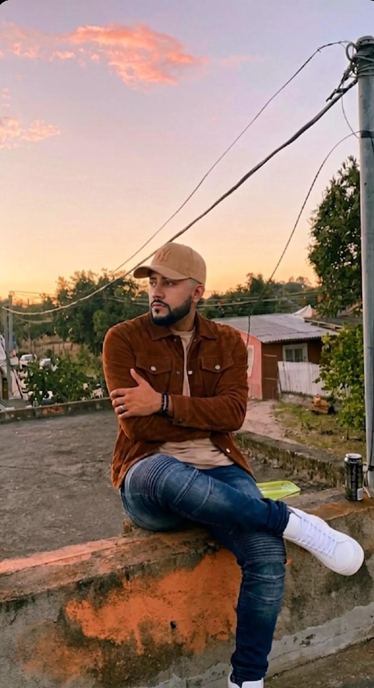 @Josue Clavaskin