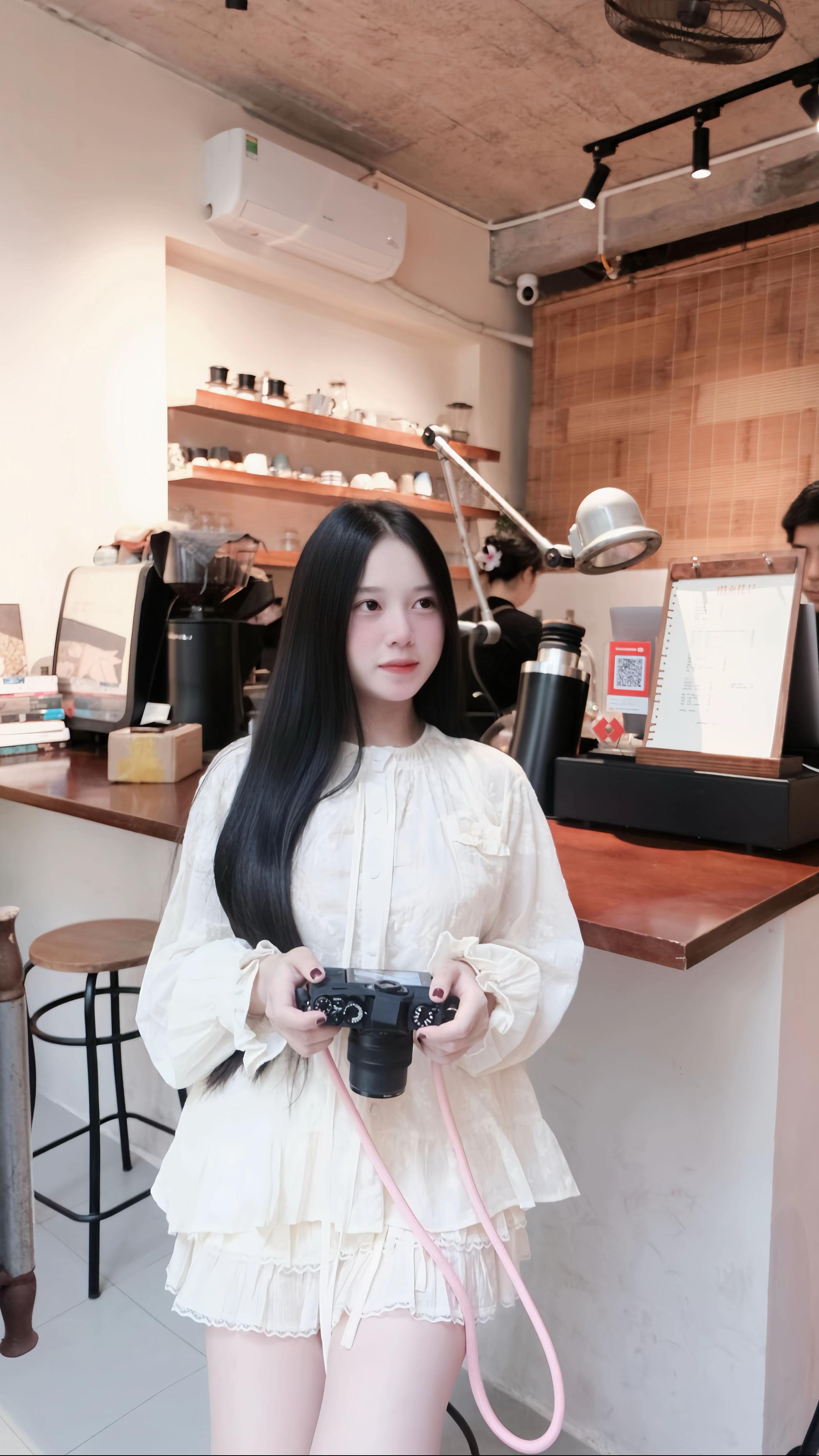 @v&acirc;n thư
